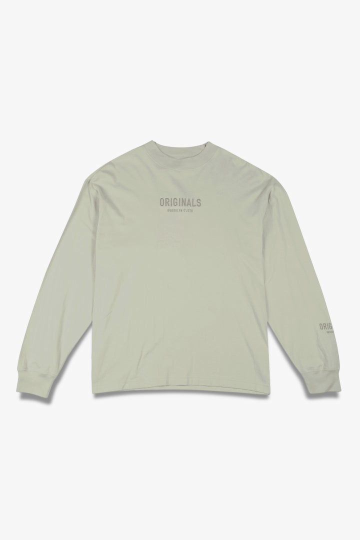 Men’s long sleeve cotton tee with tonal embroidery
#color_sage