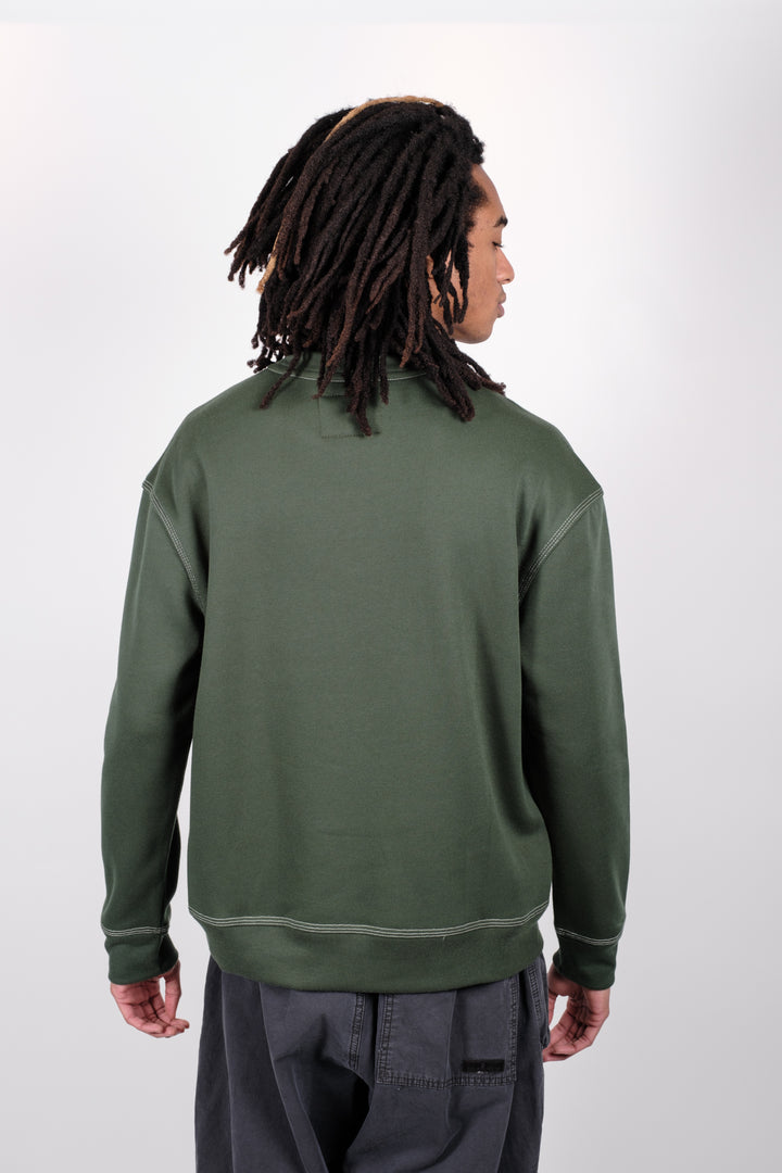 Relaxed Fit Crewneck with Contrasting Stitch
#color_hunter-green