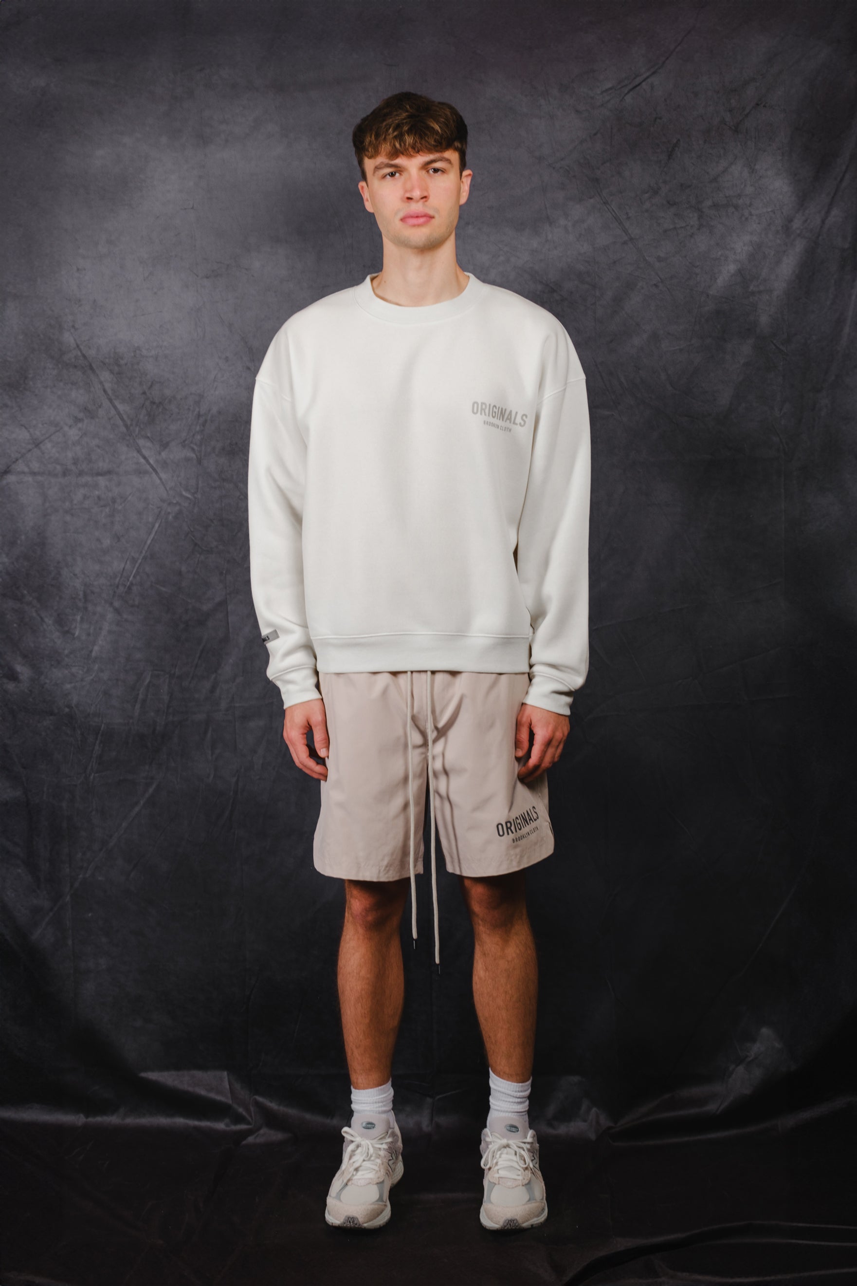 Brooklyn Cloth Originals Tonal Hd Crew in comfortable, oversized fit
#color_cream