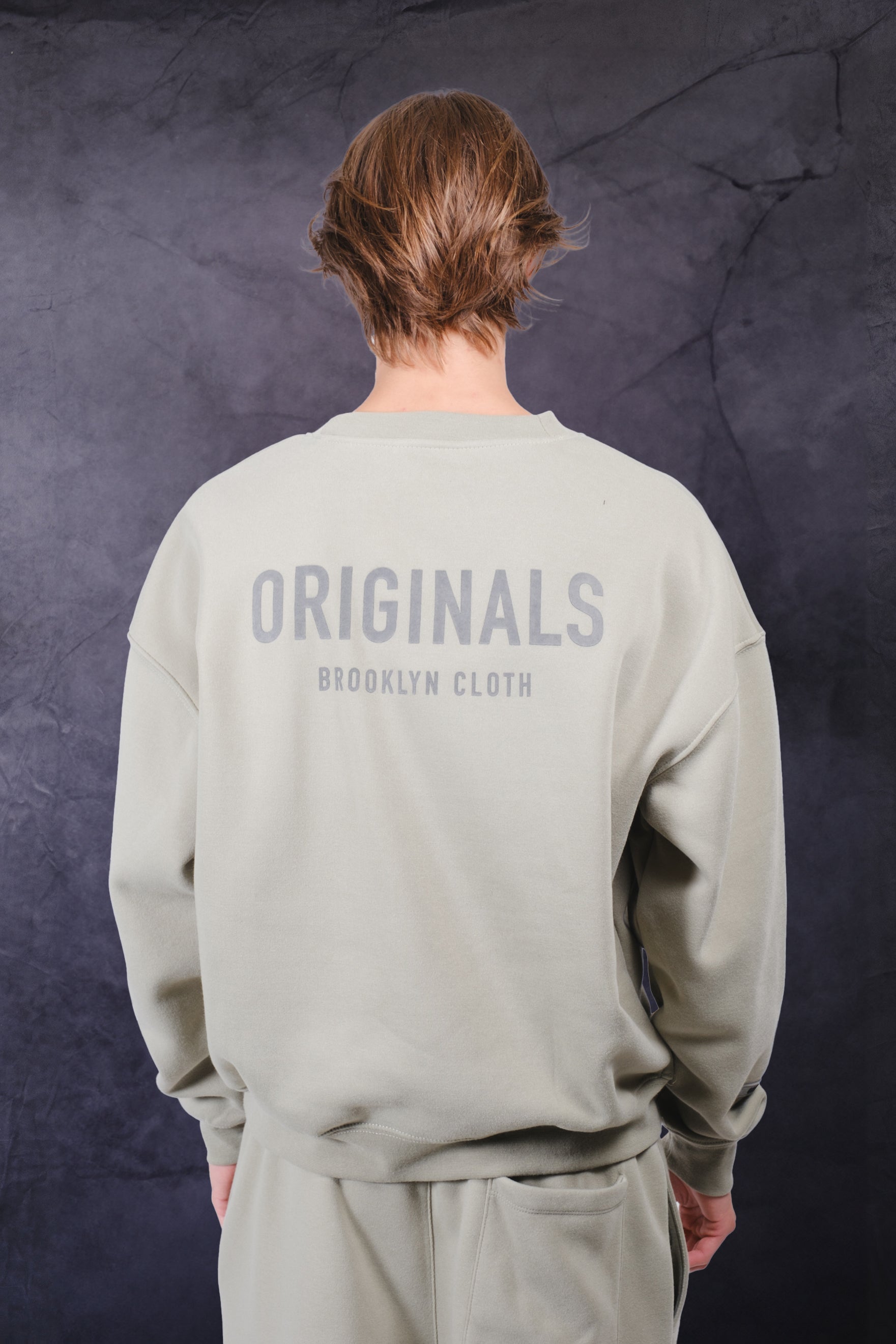 Relaxed fit Originals Tonal Hd Fleece Crew by Brooklyn Cloth
#color_sage