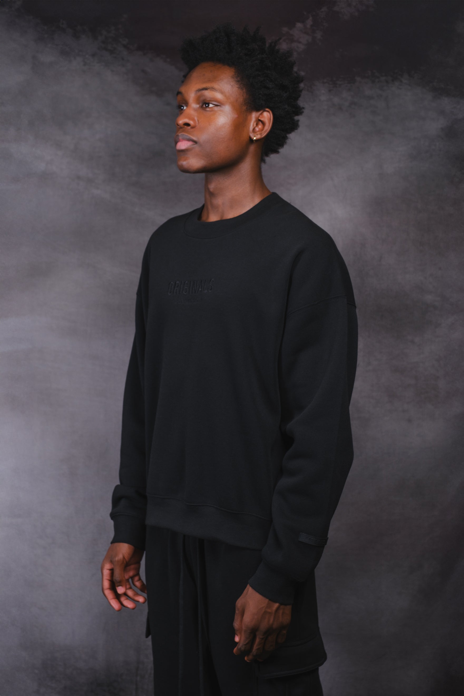 Brooklyn Cloth Originals Crew Neck with tonal embroidered details
#color_black
