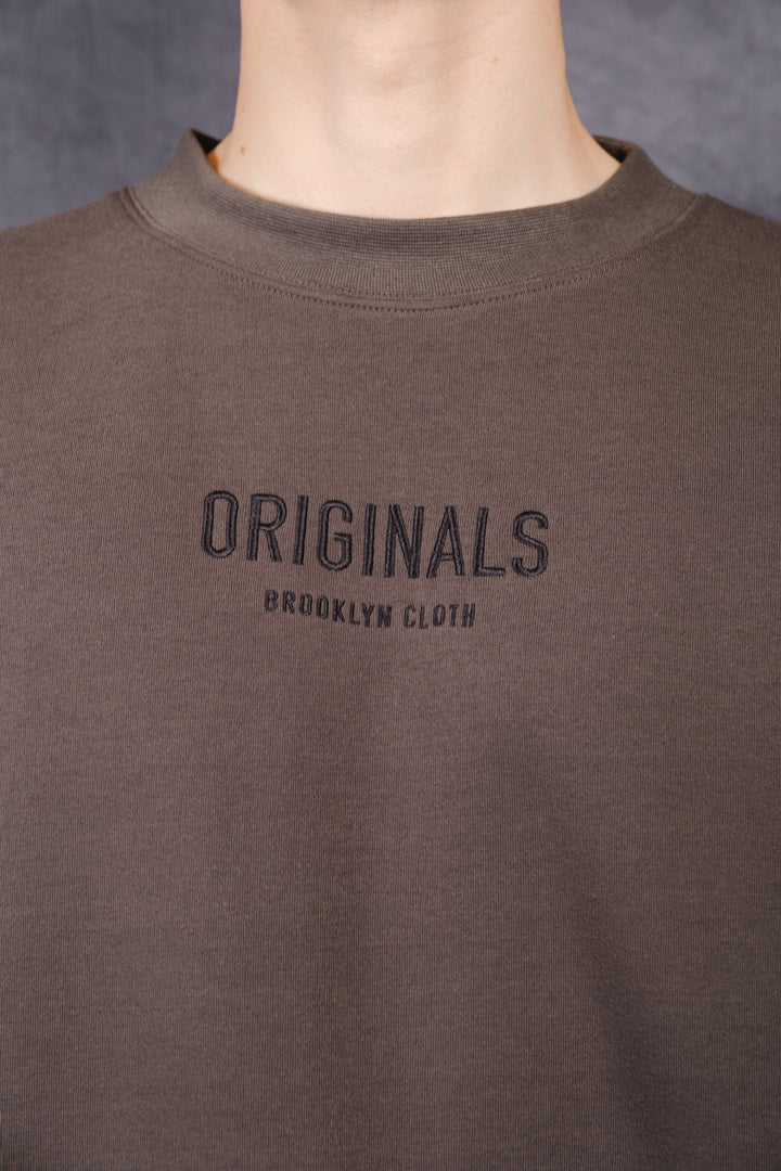 Brooklyn Cloth tonal embroidered fleece crew neck sweatshirt
#color_dusty-black