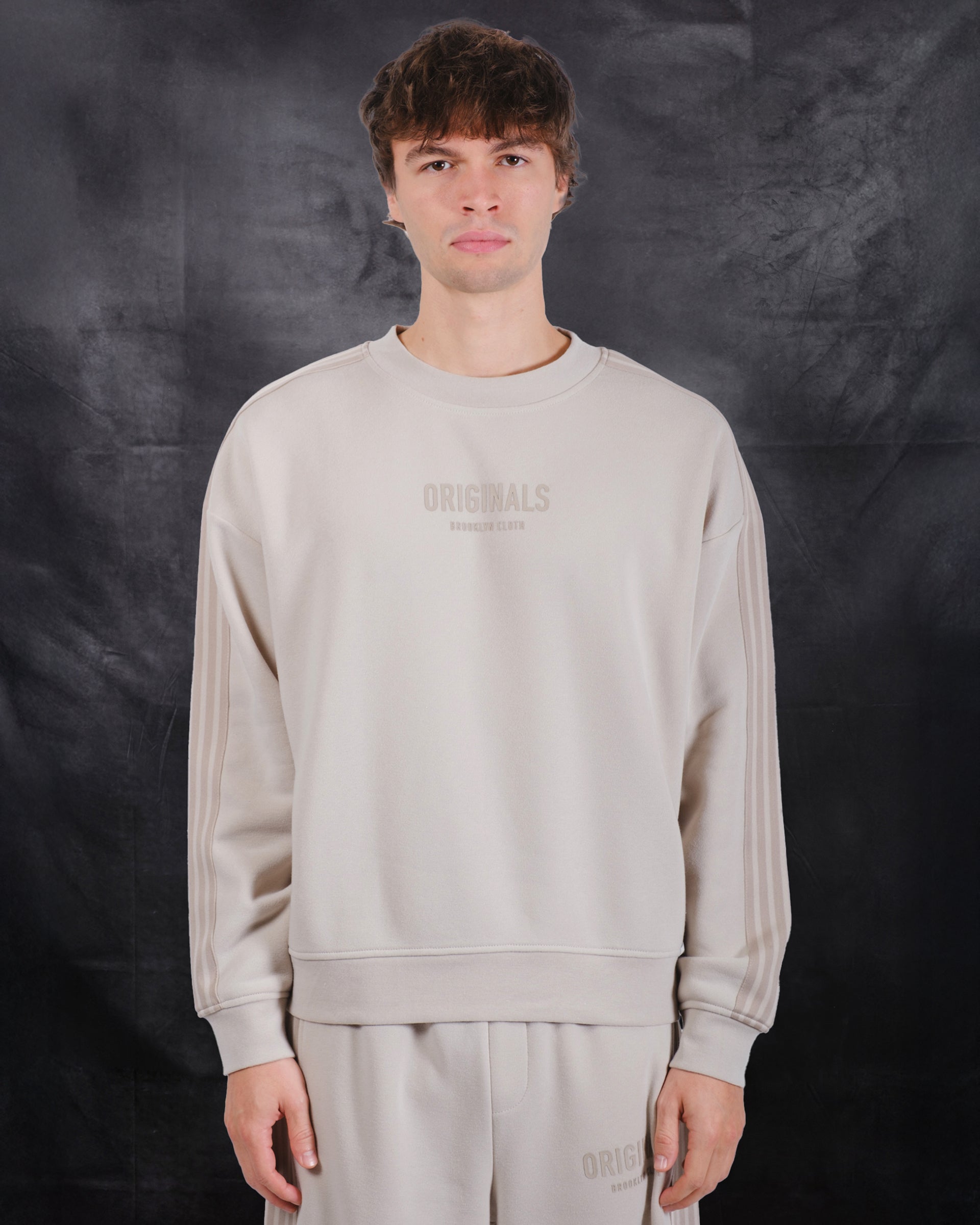 Men's originals crewneck track sweatshirt 
#color_sand