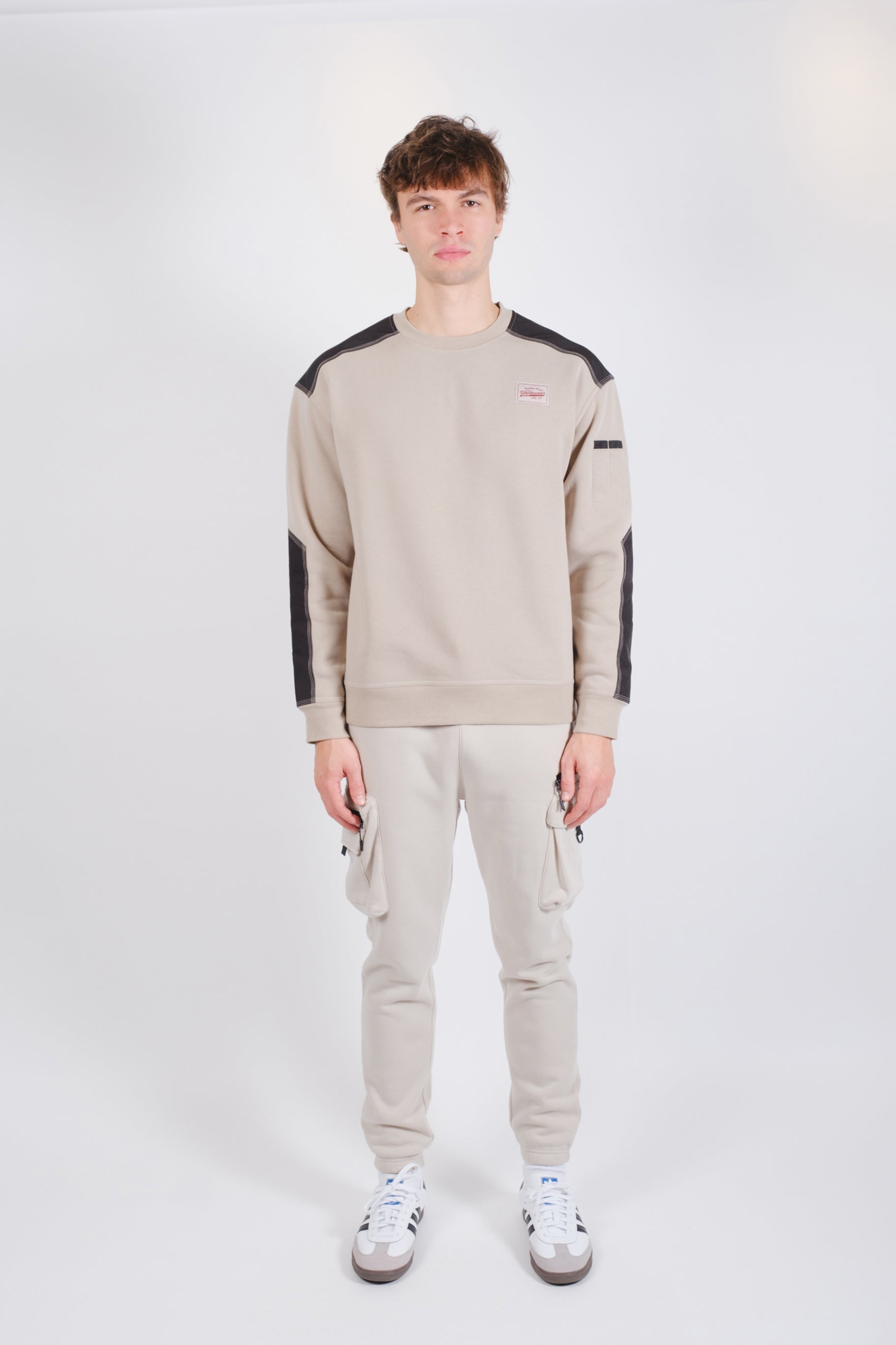 Casual Workwear Blocked Fleece Crew Sweatshirt
#color_pumice-stone