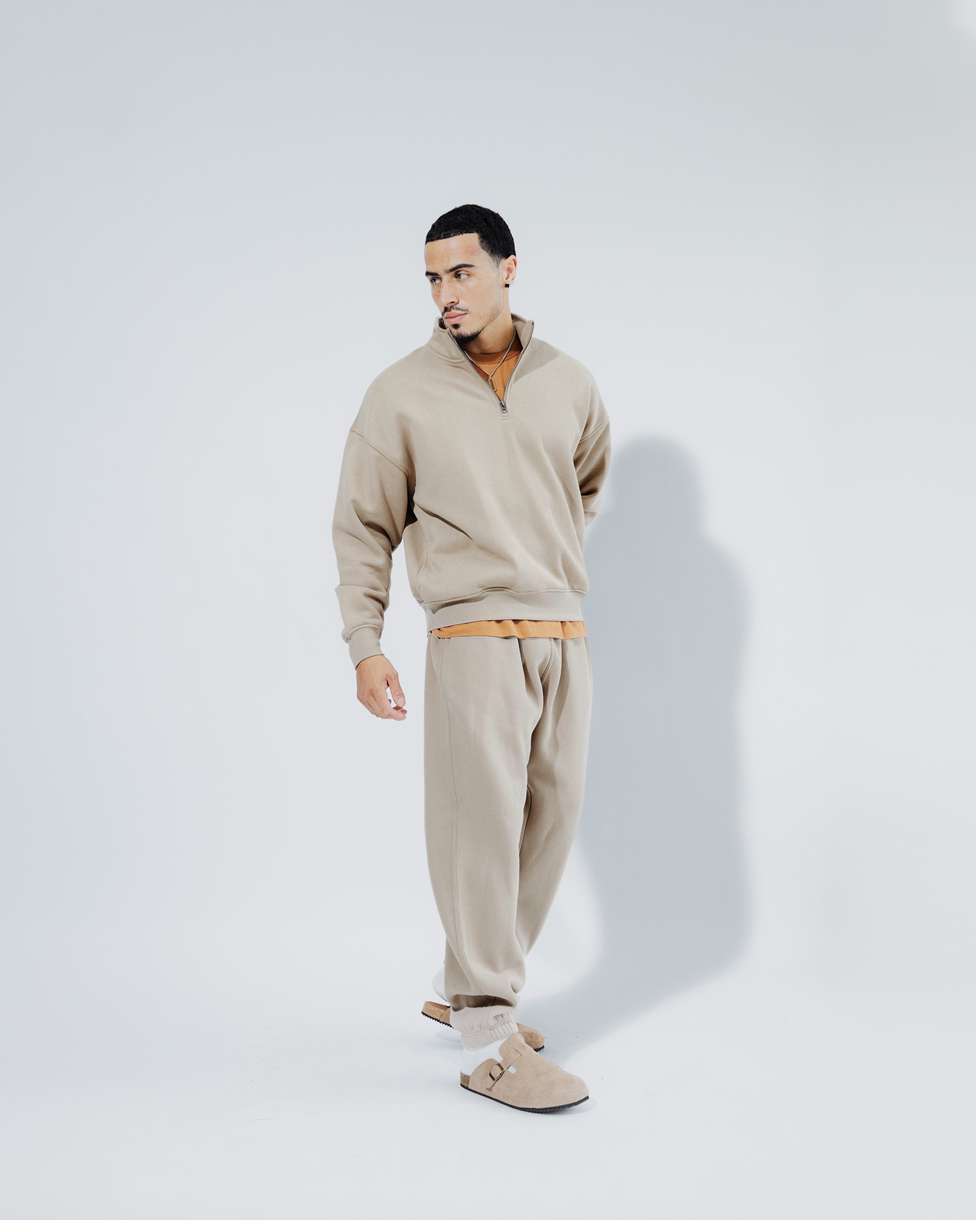 Heavy Weight Quarter Zip Pullover in Pumice stone