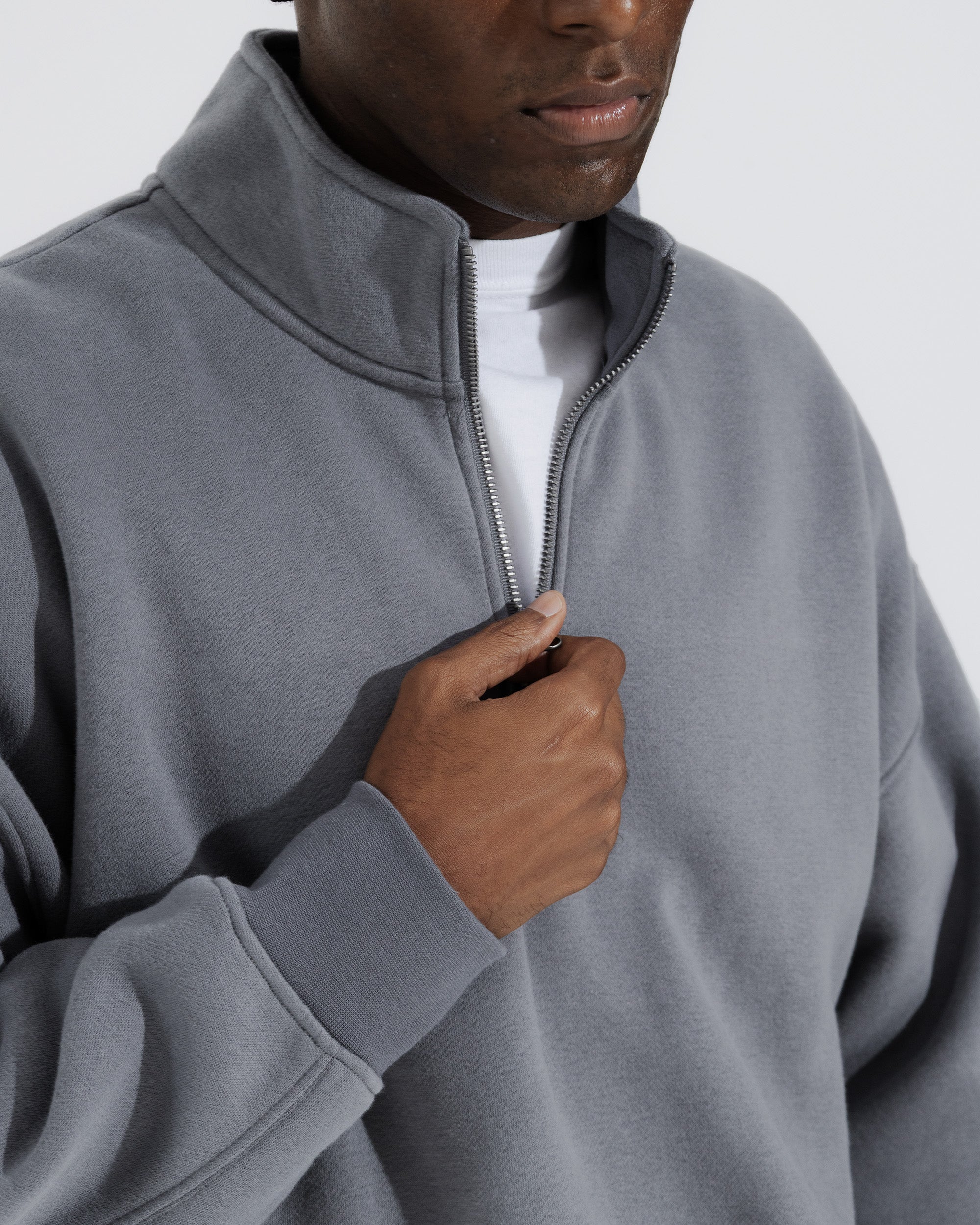 #color_steel-grey