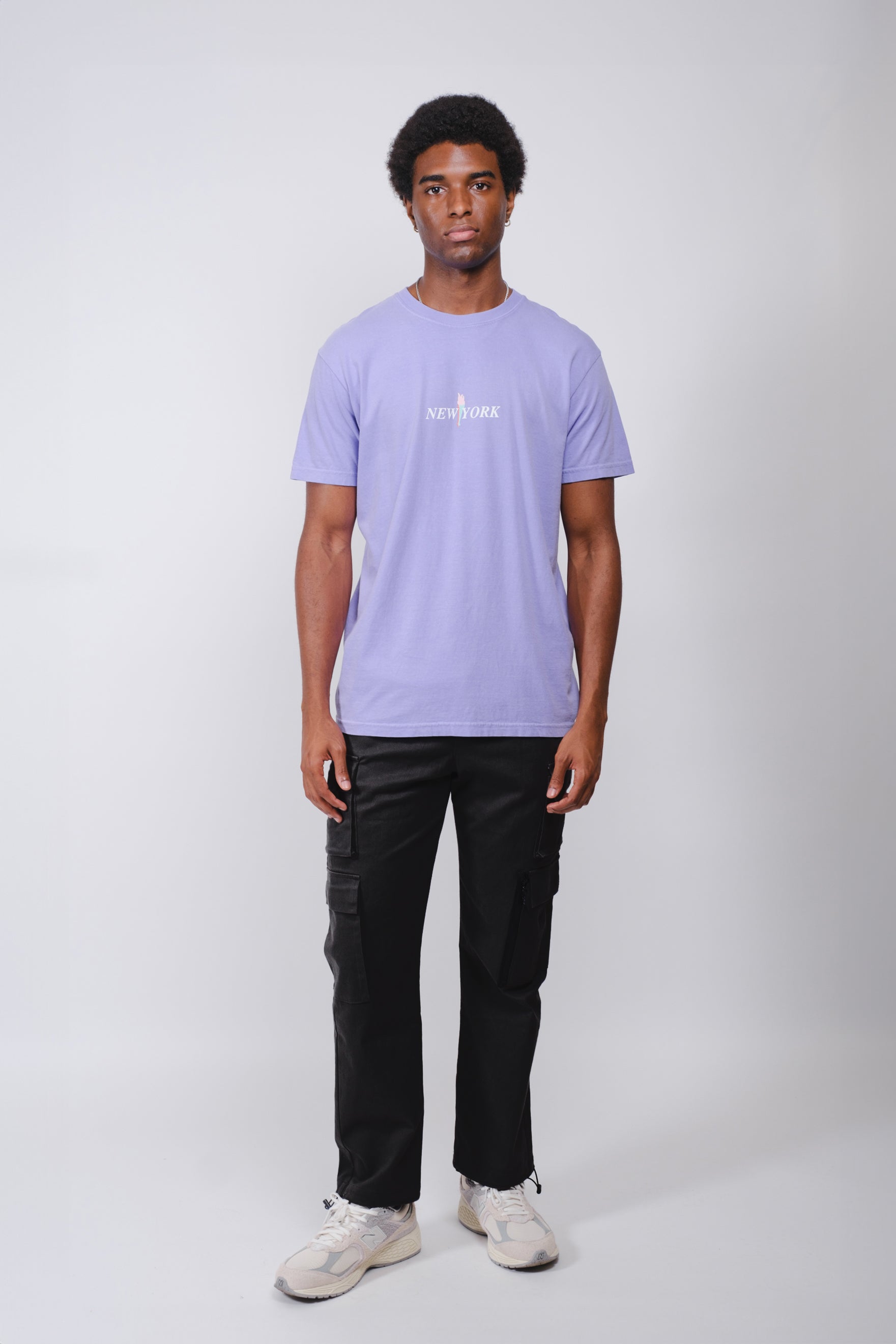 Stylish men’s stretch twill cargo pants with utility inspired design and pockets
#color_black