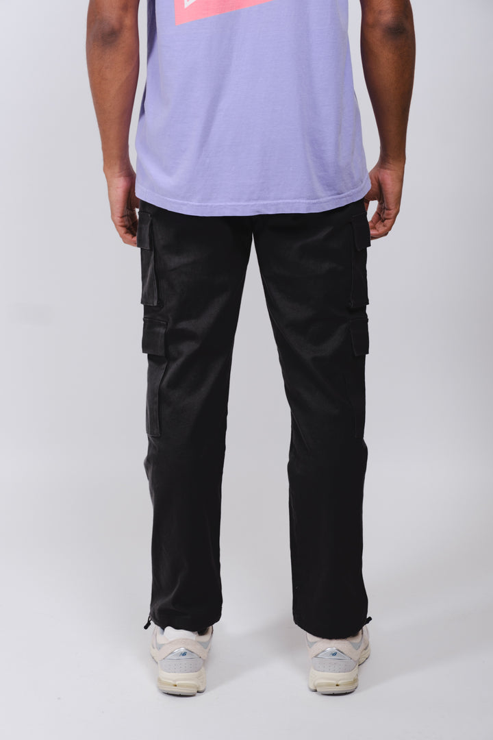 Men’s casual twill utility cargo pants with comfortable stretch fabric
#color_black