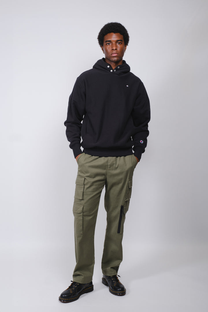 Stretch twill cargo pants with adjustable waistband for men’s comfort
#color_olive