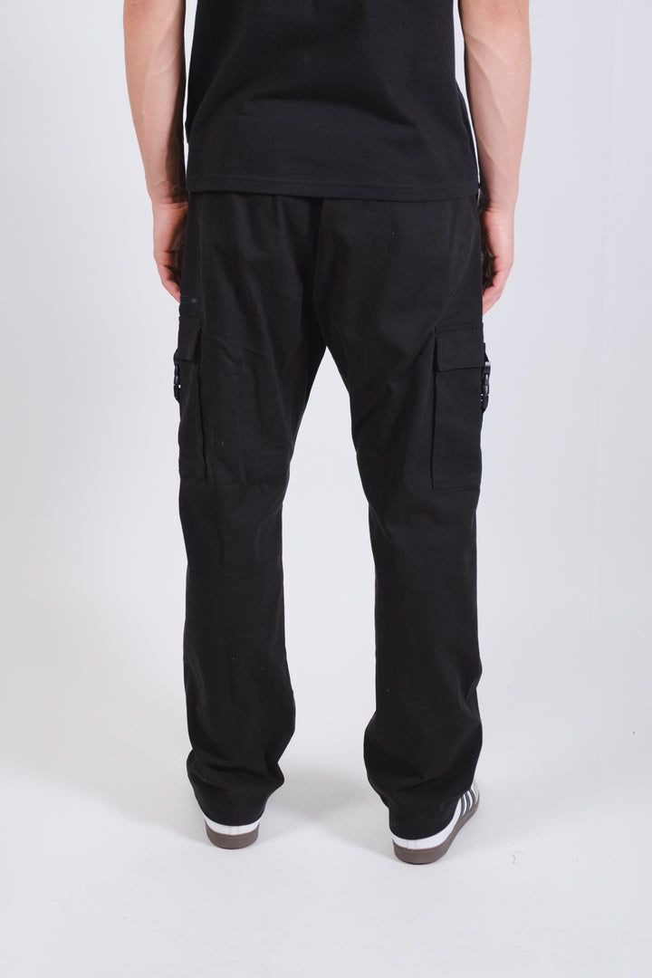 High quality men's twill cargo pant with zip buckle pocket feature in black #color_black
