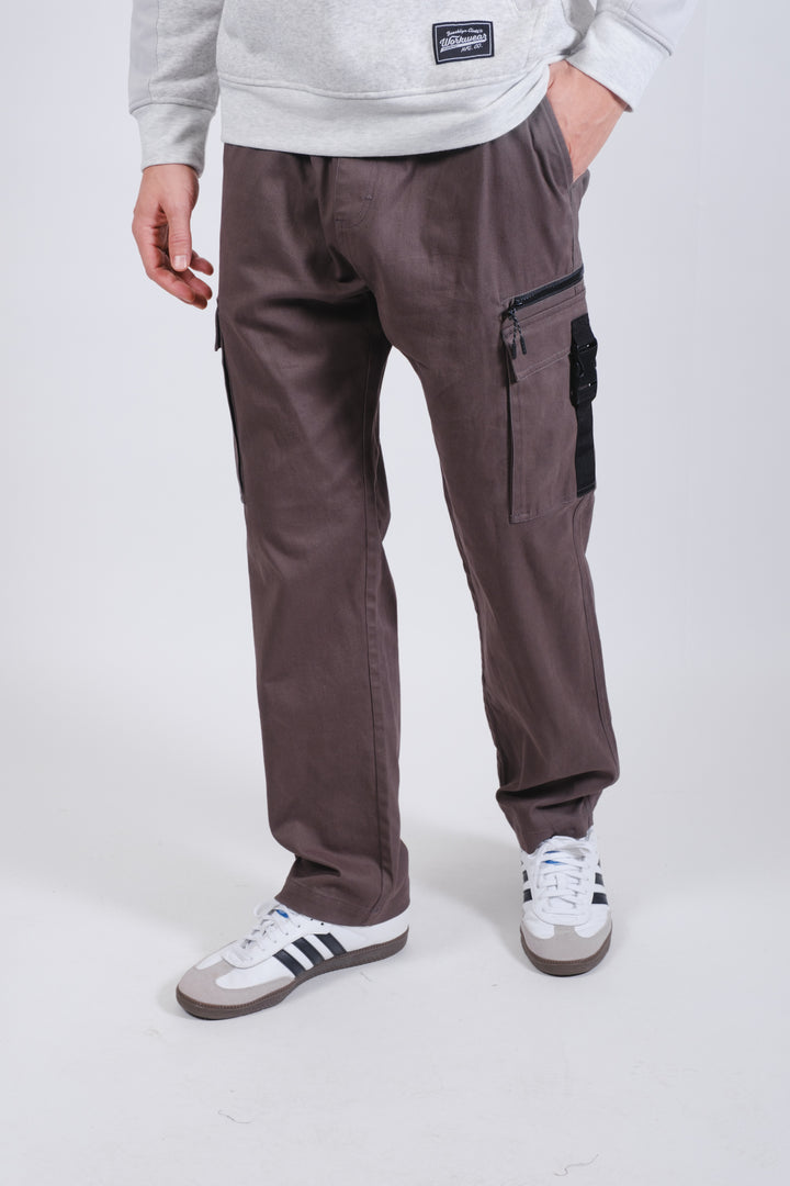 Stylish men's twill cargo pants with zip buckle pockets in charcoal grey 
#color_charcoal-grey