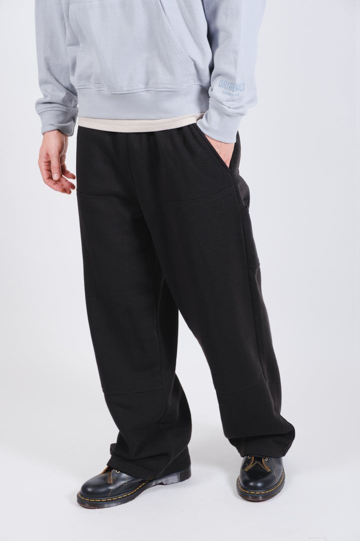 Comfort-focused fleece carpenter pants with spacious pockets for men
#color_black