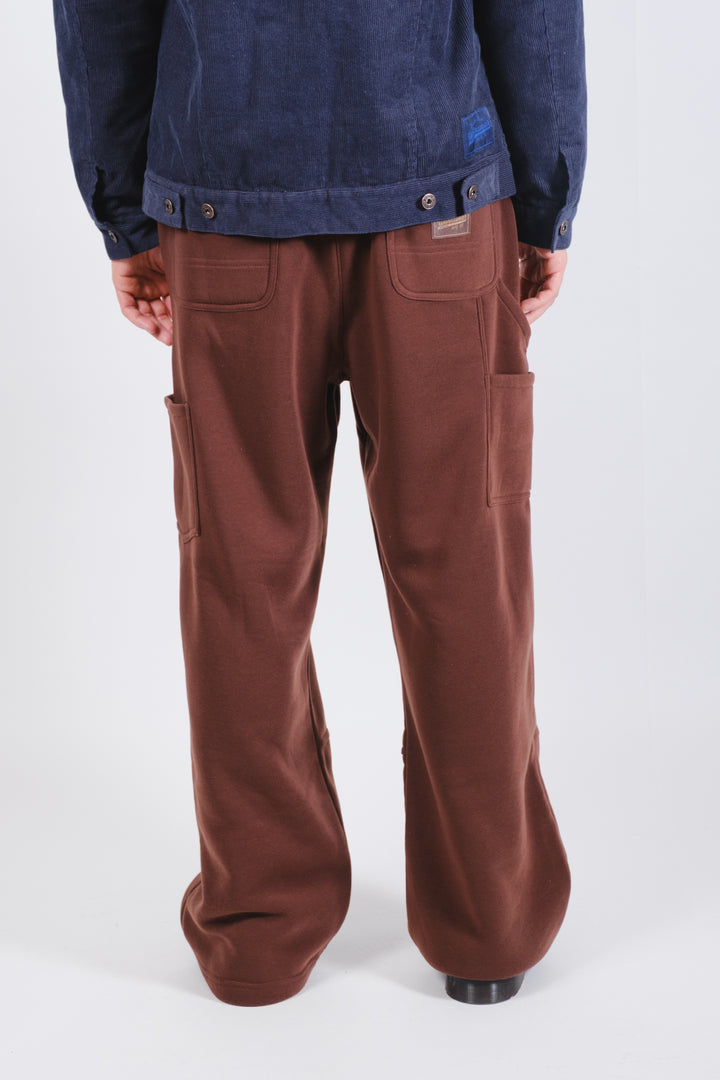 Relaxed-fit fleece pants for men with sturdy carpenter pocket design
#color_dark-mocha