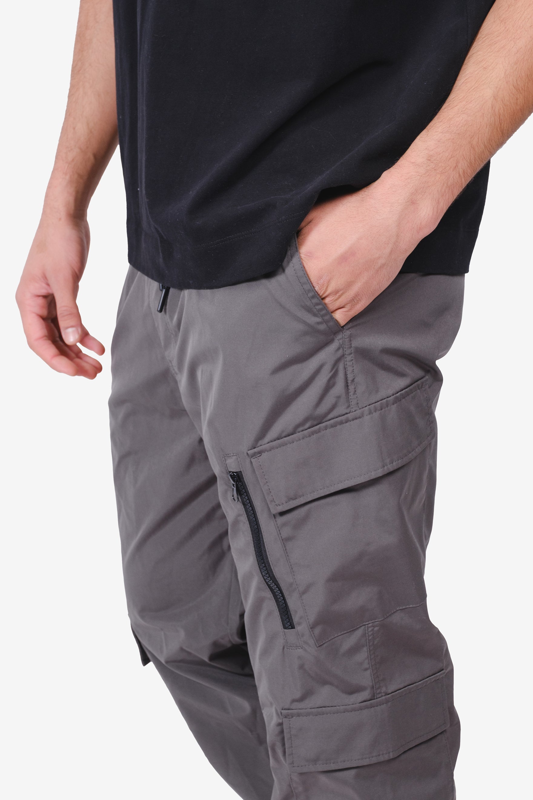 #color_charcoal-grey