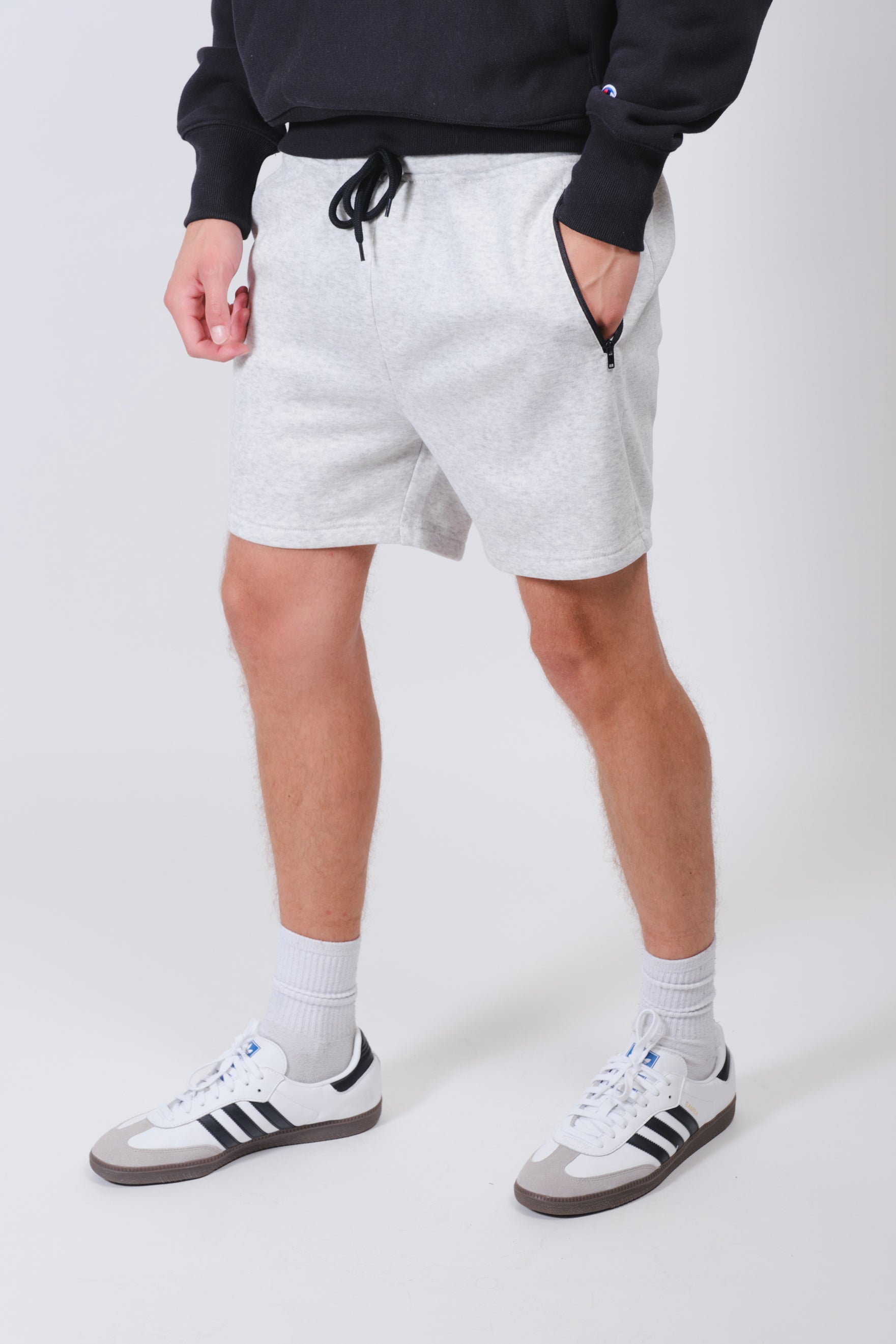 Brooklyn Cloth 5-inch inseam 2 Pack Fleece Shorts for ultimate comfort
#color_oatmeal/black