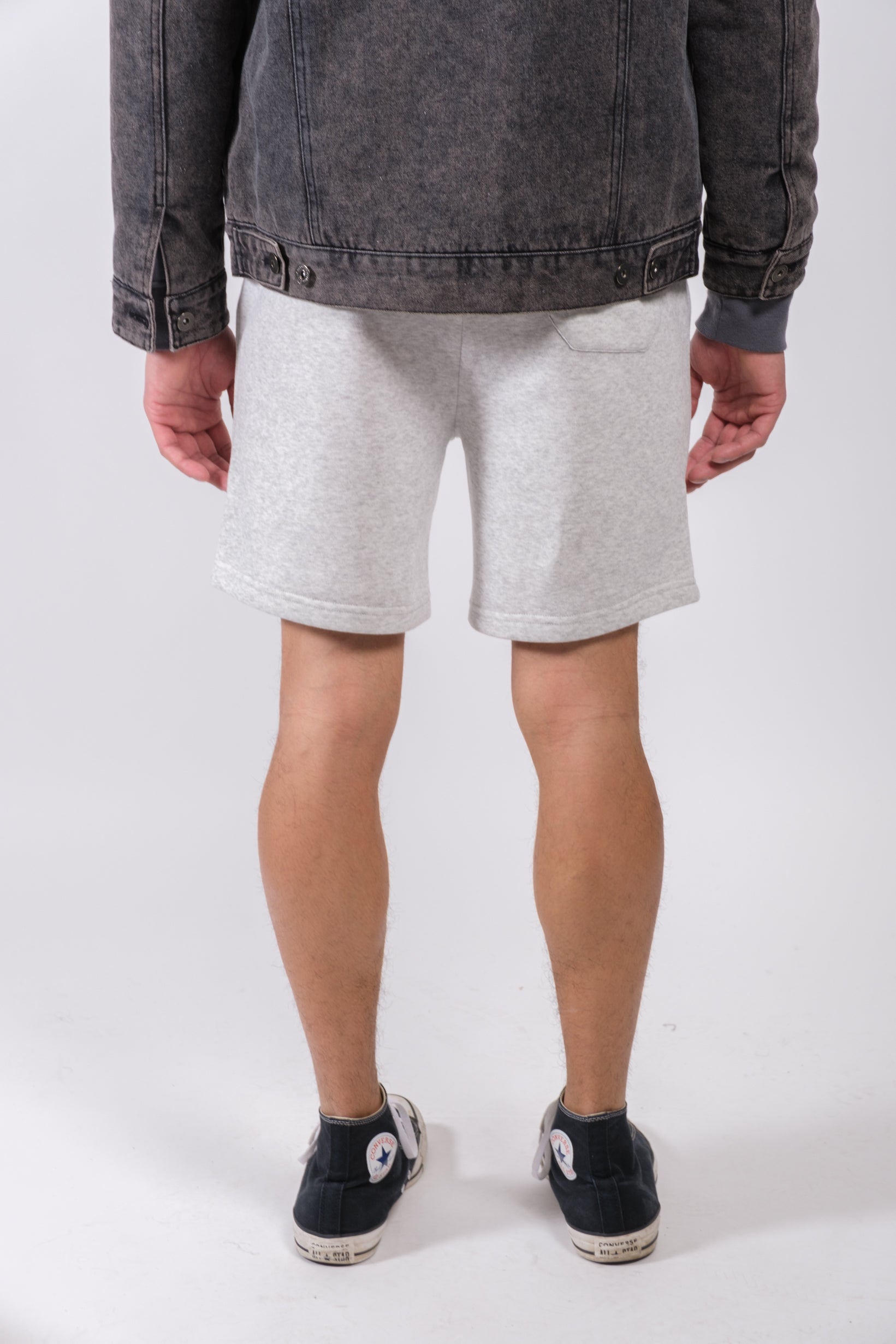Men's 7 inch fleece shorts with secure zip pocket for casual wear
#color_oatmeal