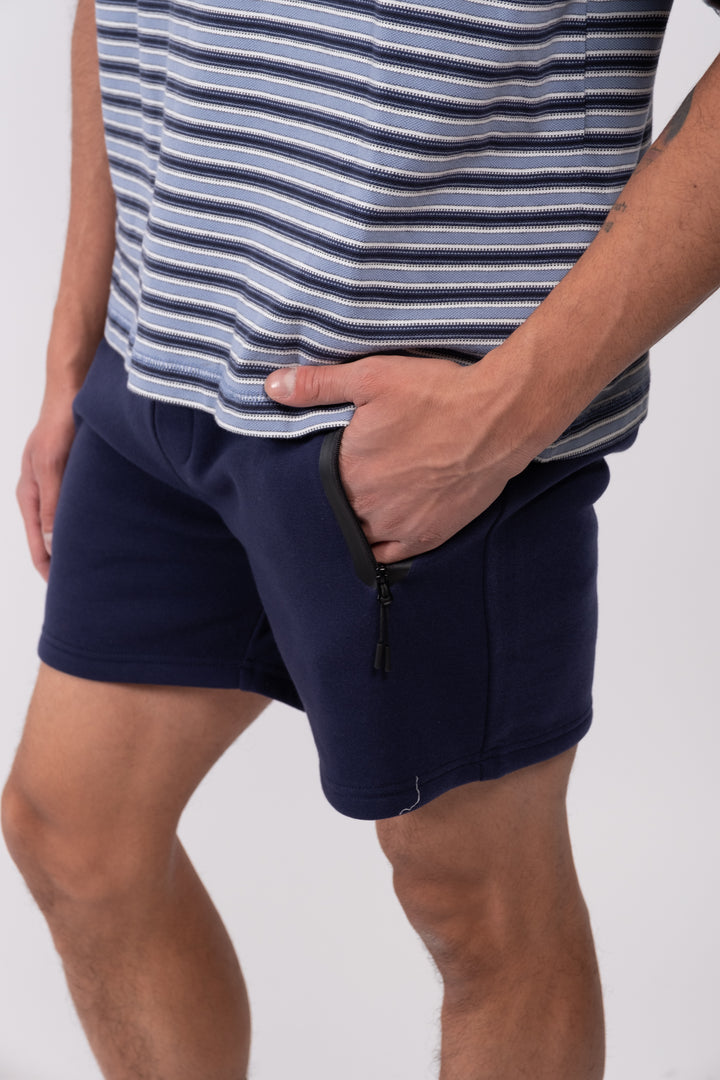 Men's 5-inch inseam shorts in black/white with comfortable design
#color_french-navy