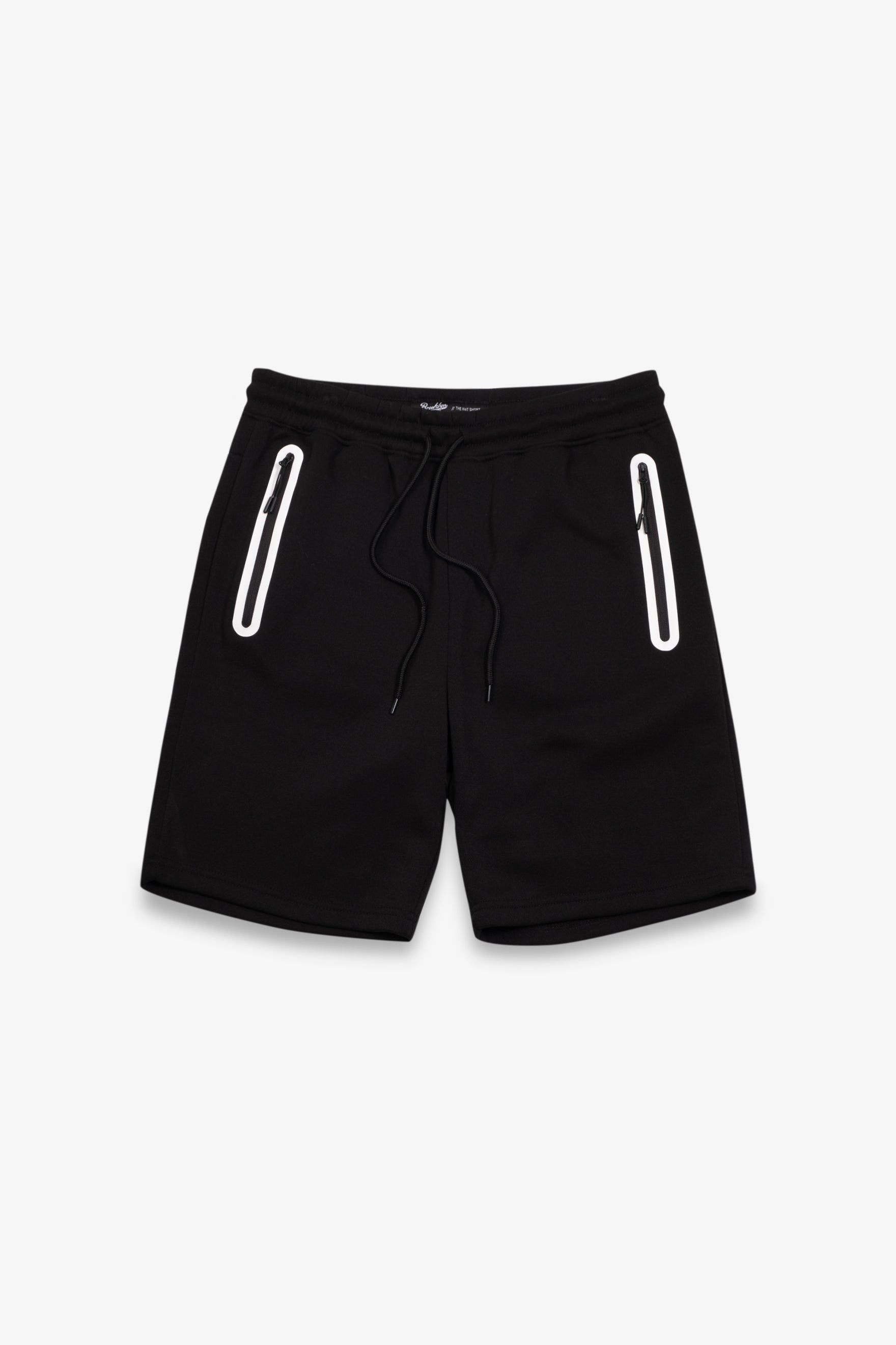 Men's shorts with heat-sealed zipper pockets and above-the-knee length
#color_black-and-white