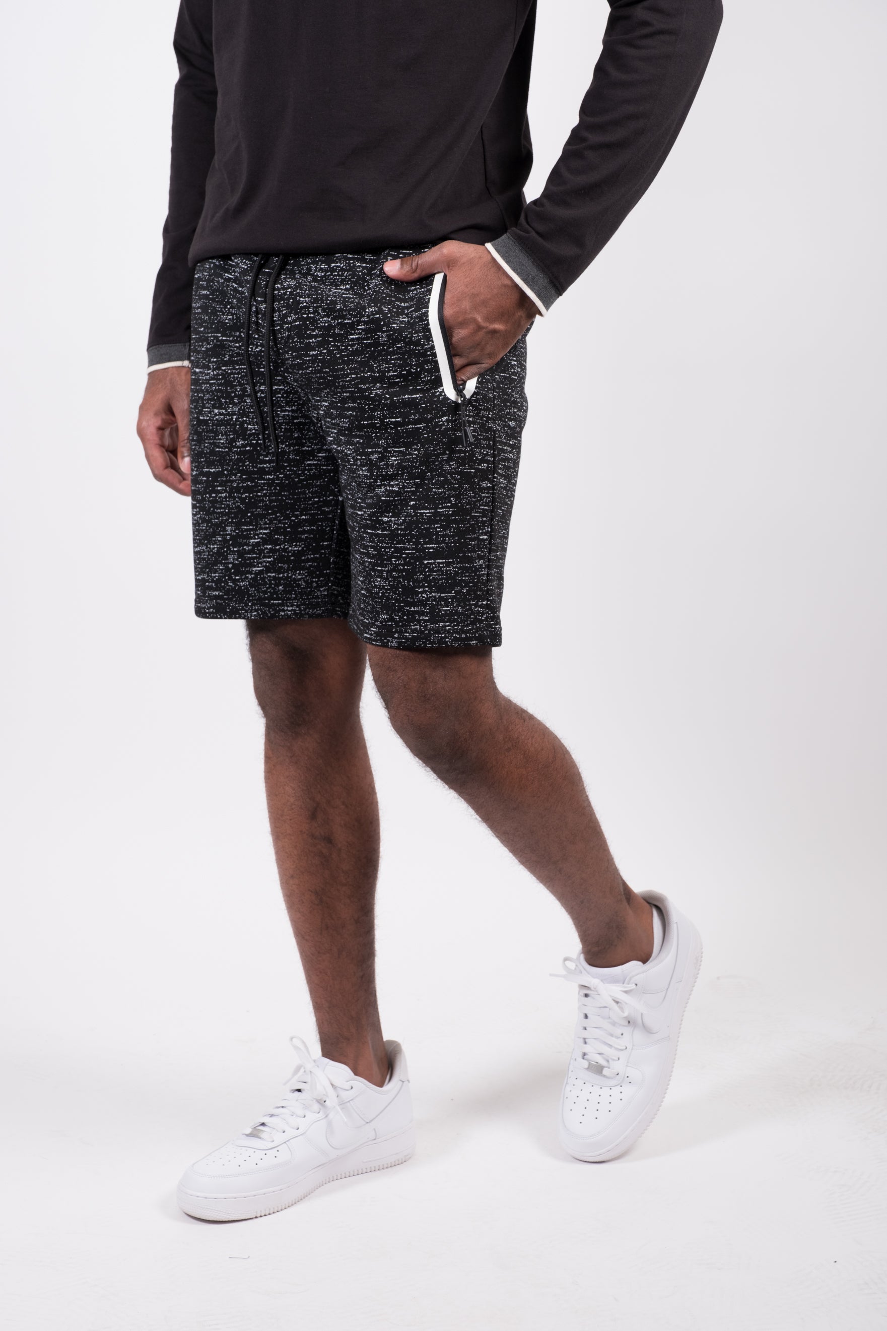 Elastic waistband Heat Seal Zip Shorts for men with functional pockets
#color_black printed space dye