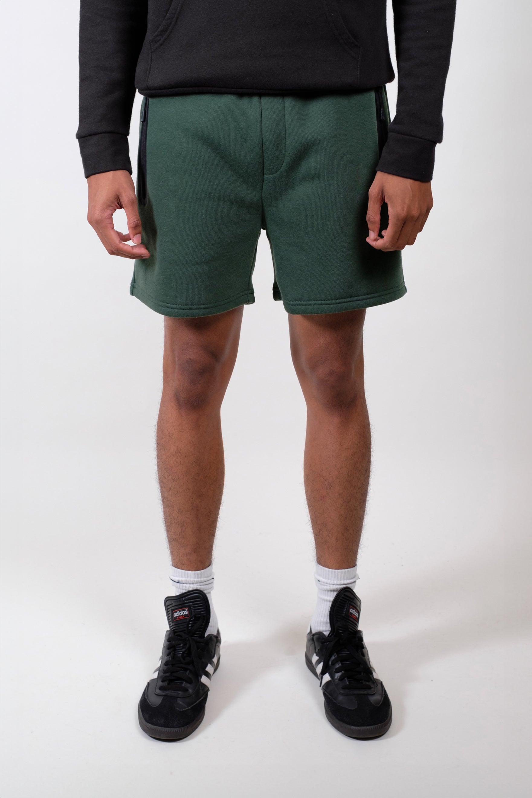 Men's 5 inch inseam Heat Seal Zip Pocket Short for gym or casual wear
#color_hunter green