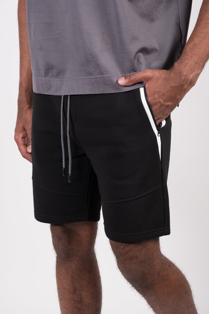 #color_black-and-white