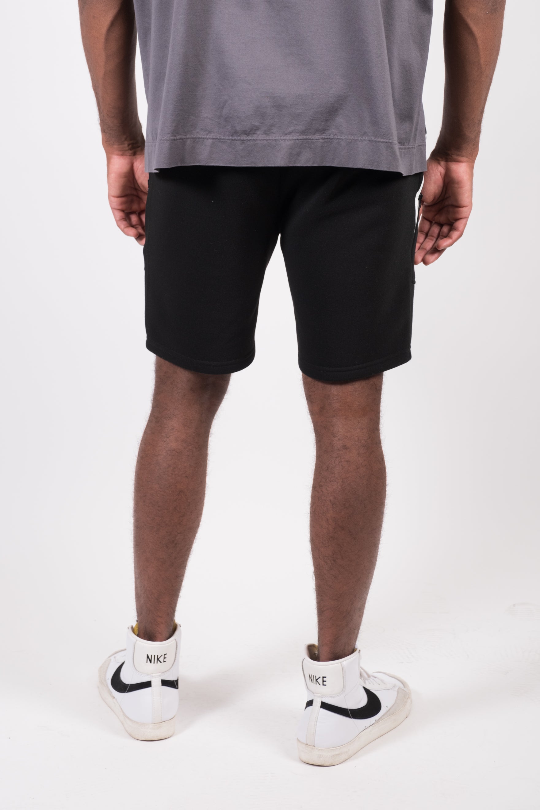 #color_black-and-white