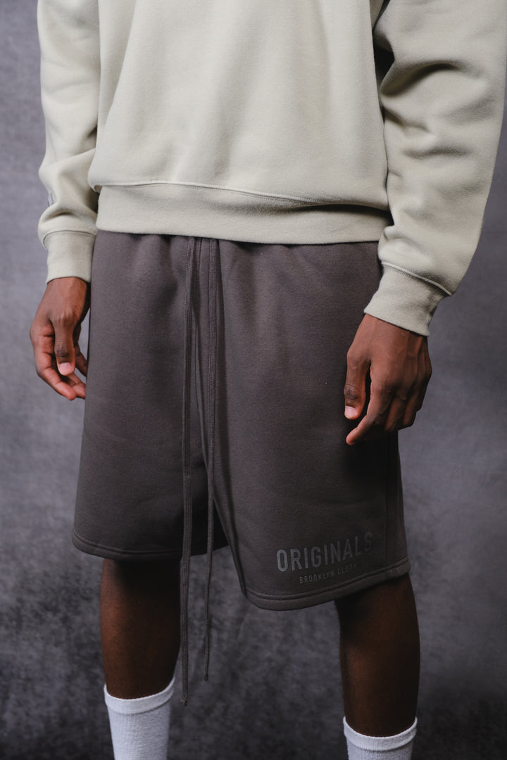 Originals Fleece Shorts for men with comfortable relaxed fit
#color_dusty-black