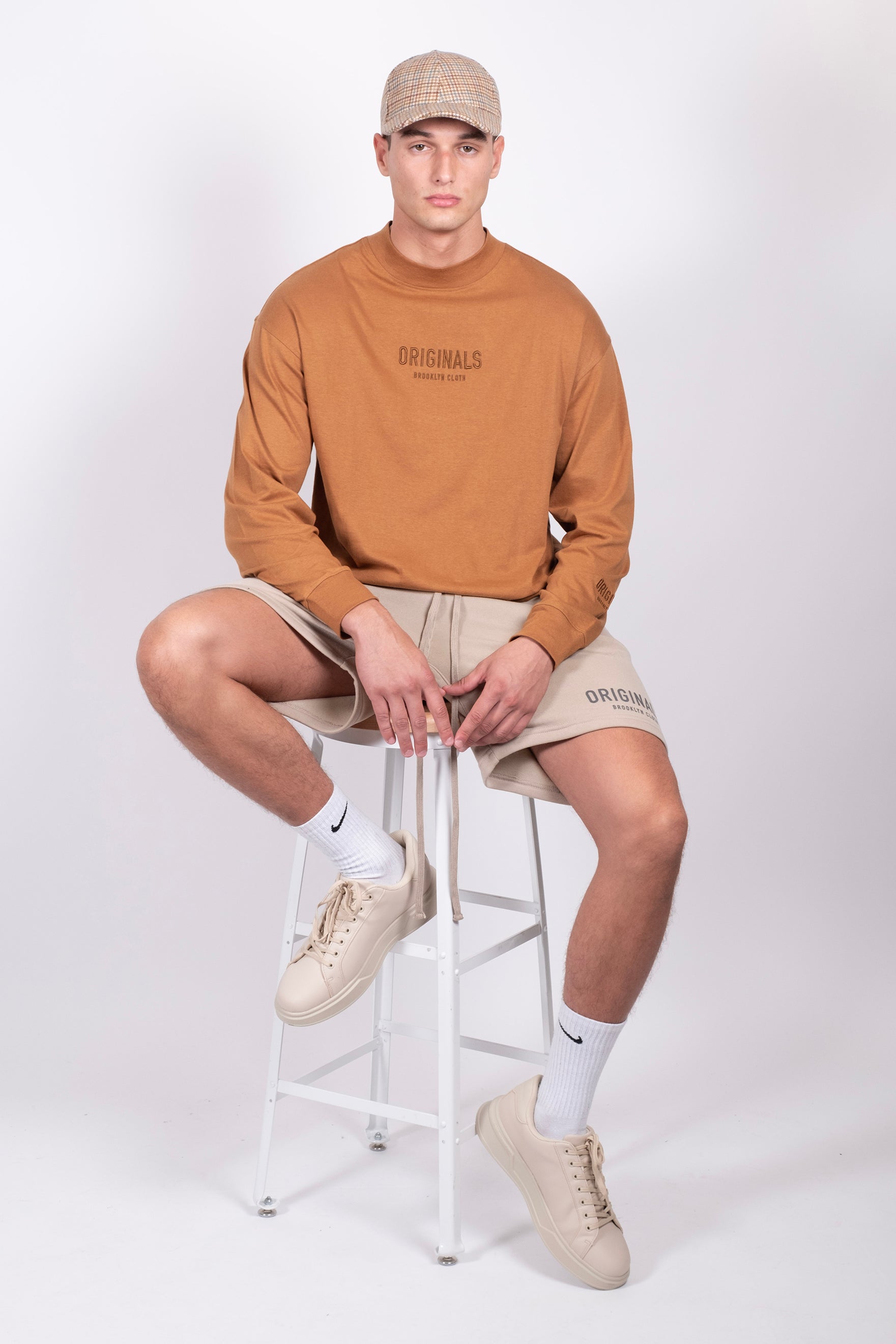 Men's Originals Fleece Shorts featuring elastic waist and side pockets
#color_sand