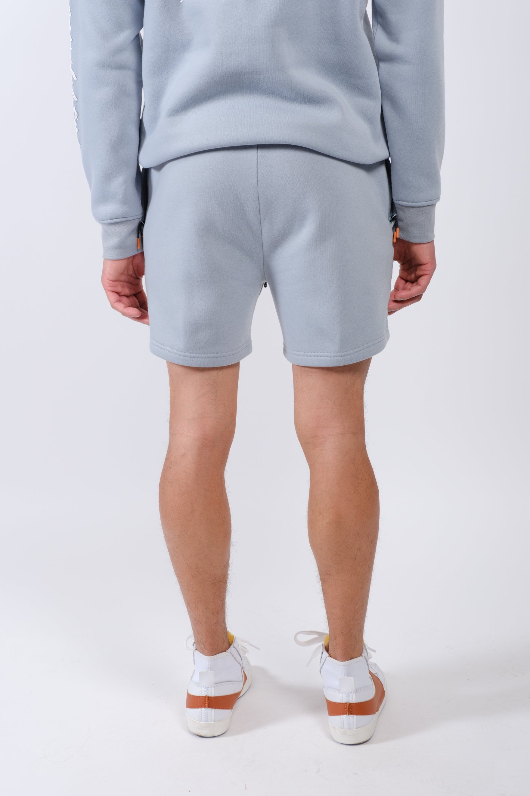 Brooklyn Cloth men’s fleece shorts, featuring zip pocket and 5 inseam
#color_quarry