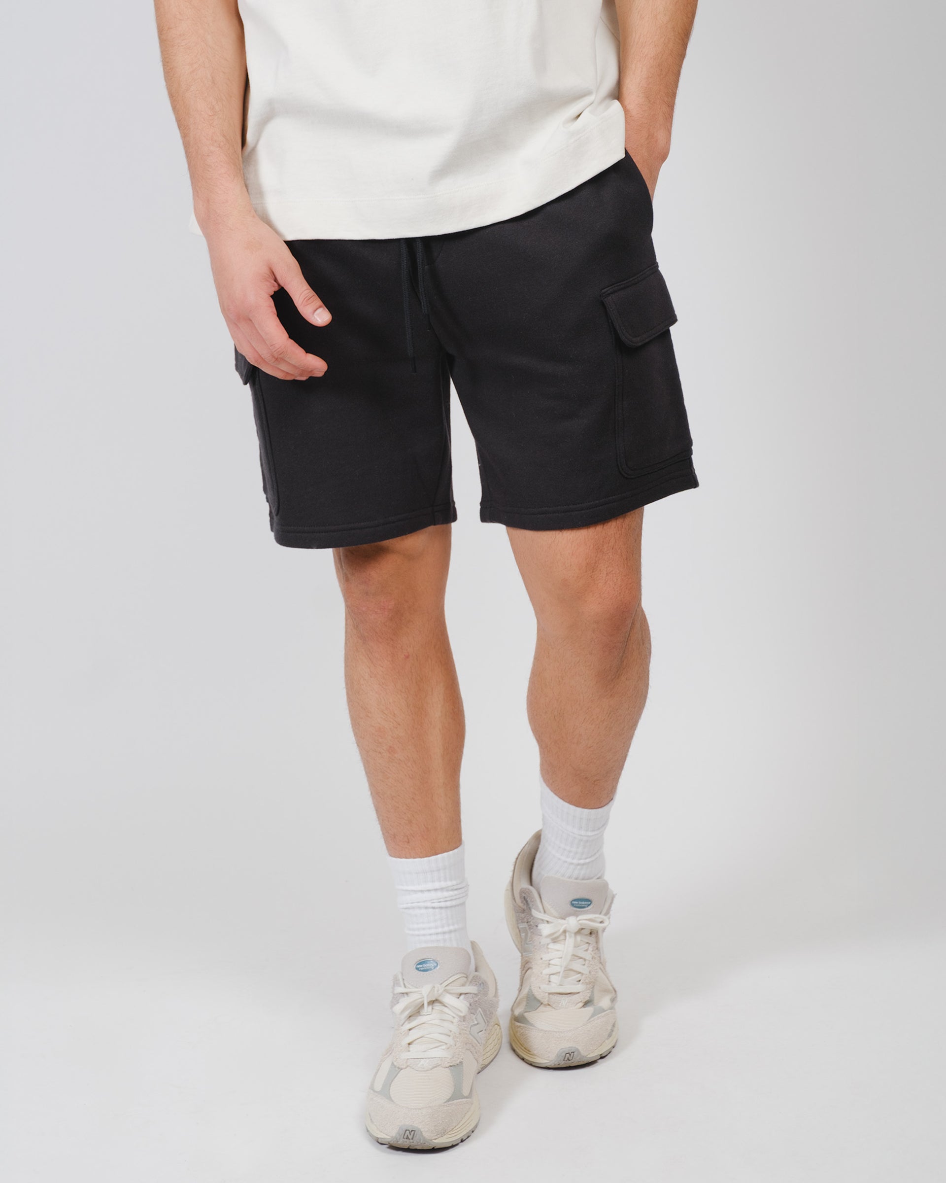 Valence Multi-Pocket Brushback Fleece Jogger Cargo Shorts In Jet Black Tokyo Laundry