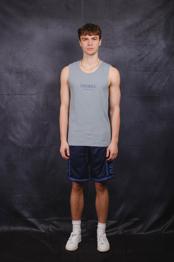 Men’s Originals basketball shorts with paneled sides and elastic waistband
#color_french-navy