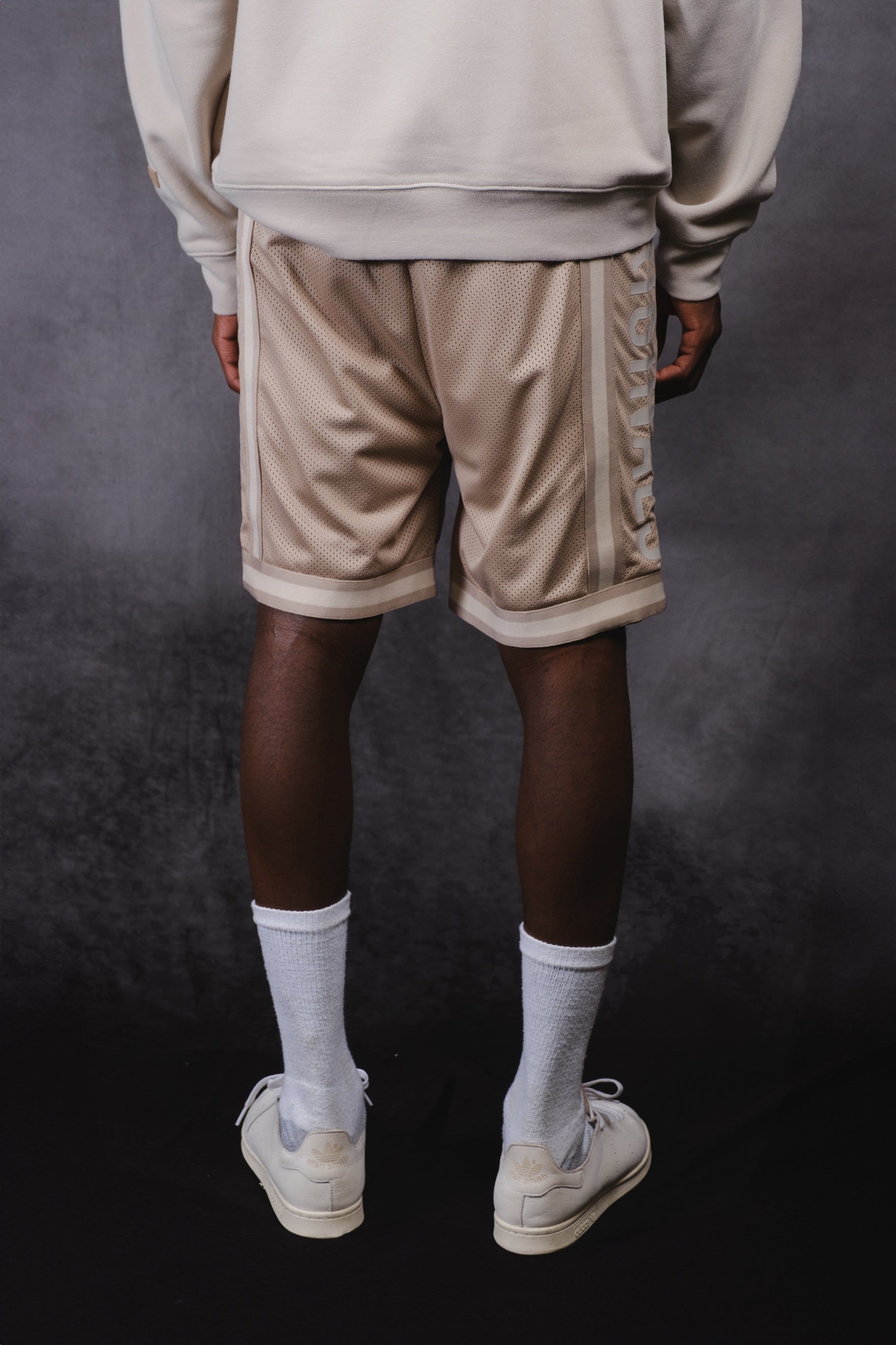 Originals Paneled Basketball Shorts for men with adjustable drawstrings
#color_pumice-stone