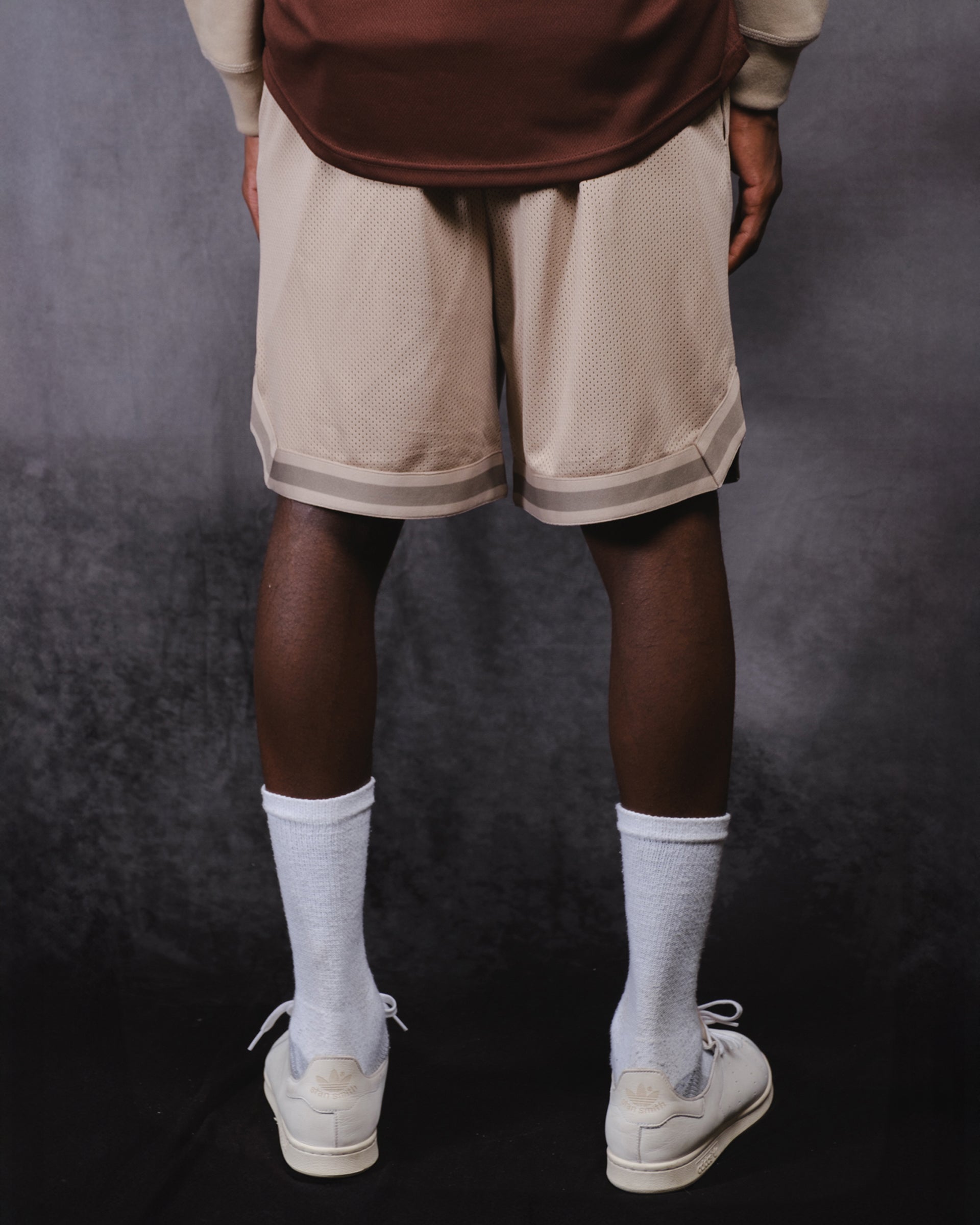 Men’s Originals Retro Mesh Shorts with soft, airy fabric
#color_pumice-stone