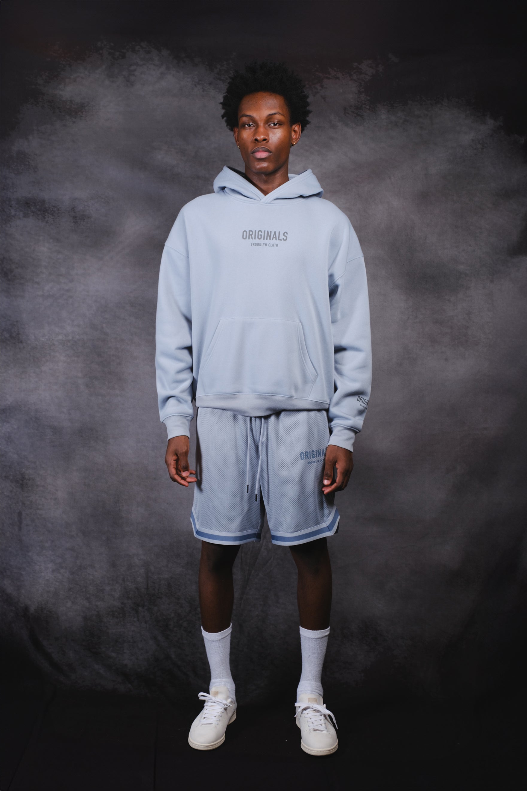 Vintage-inspired Originals Mesh Shorts with relaxed fit for men
#color_quarry