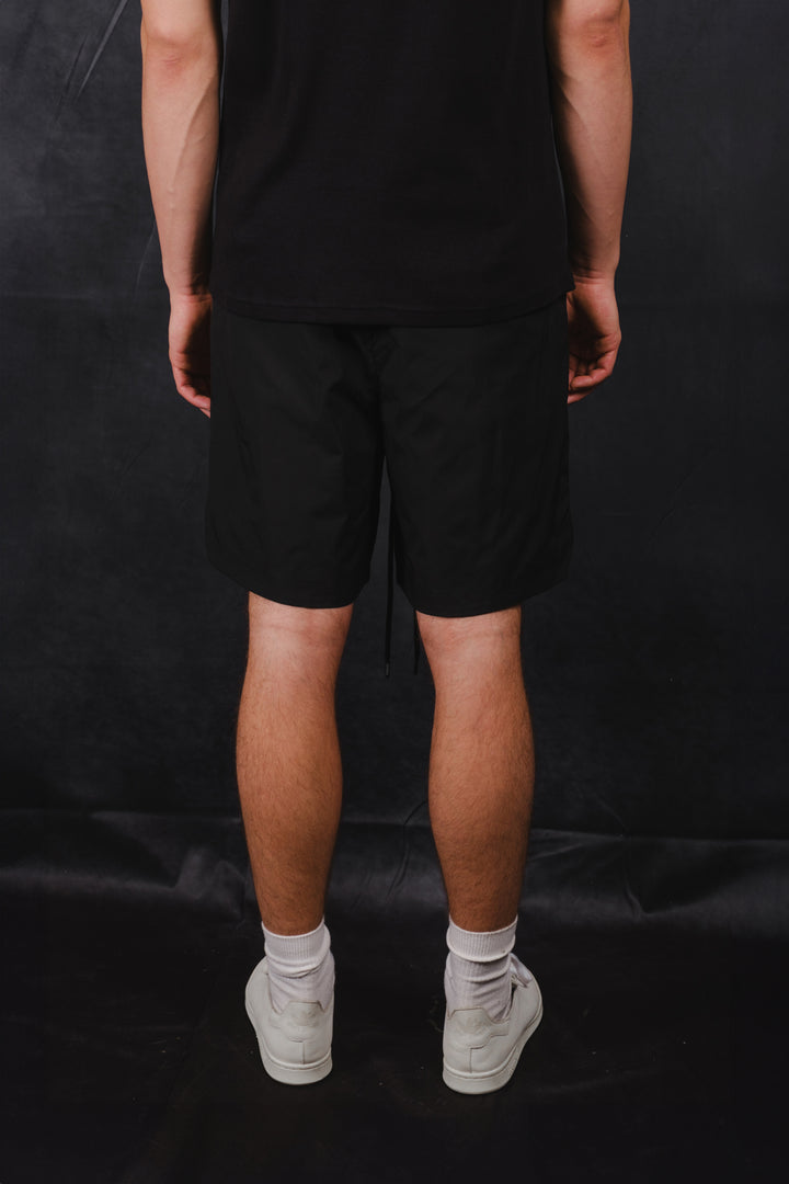 Classic men’s Originals Retro Stretch Shorts for everyday comfort
#color_black