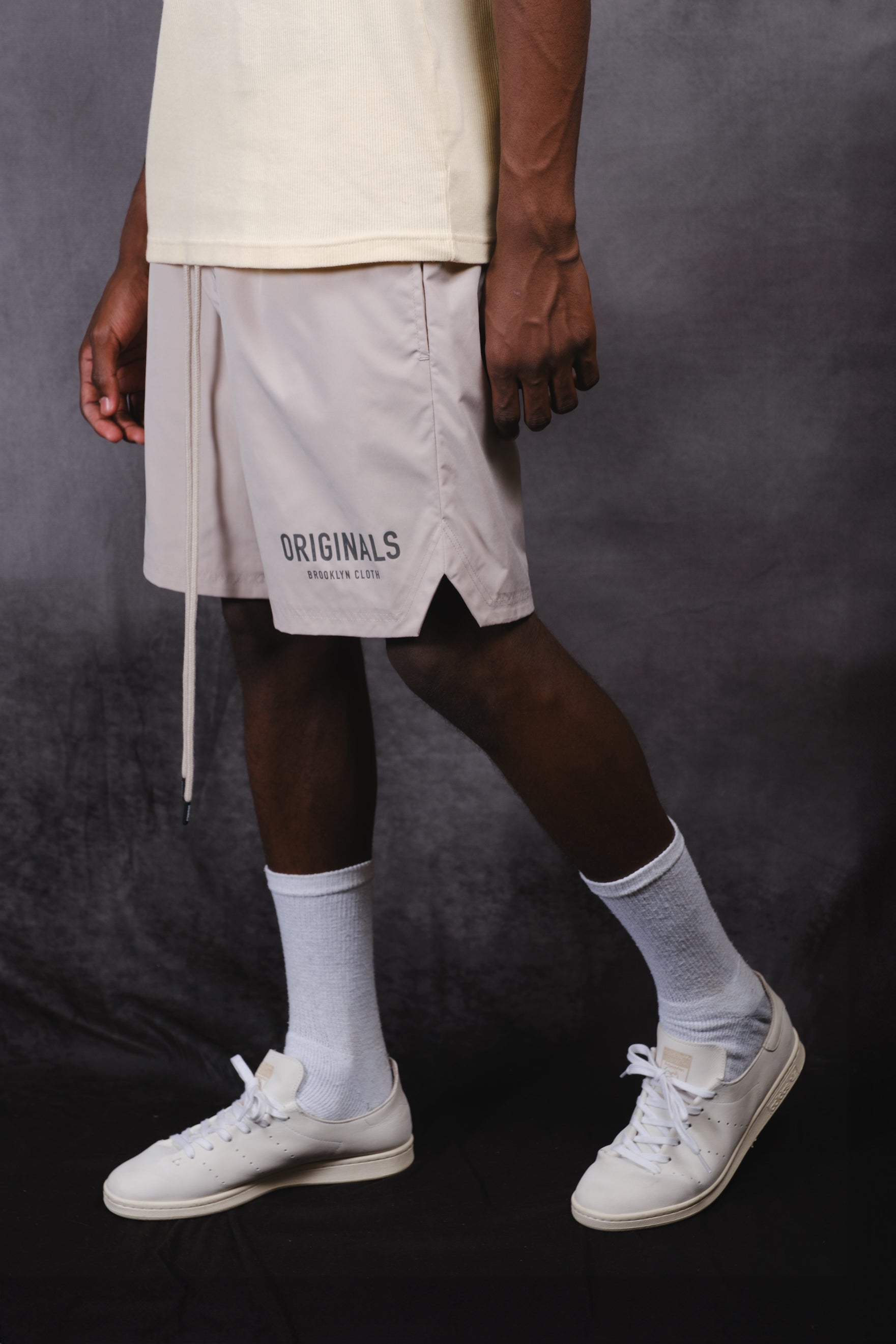 Originals Retro Stretch Short for men with comfortable stretch waistband
#color_sand