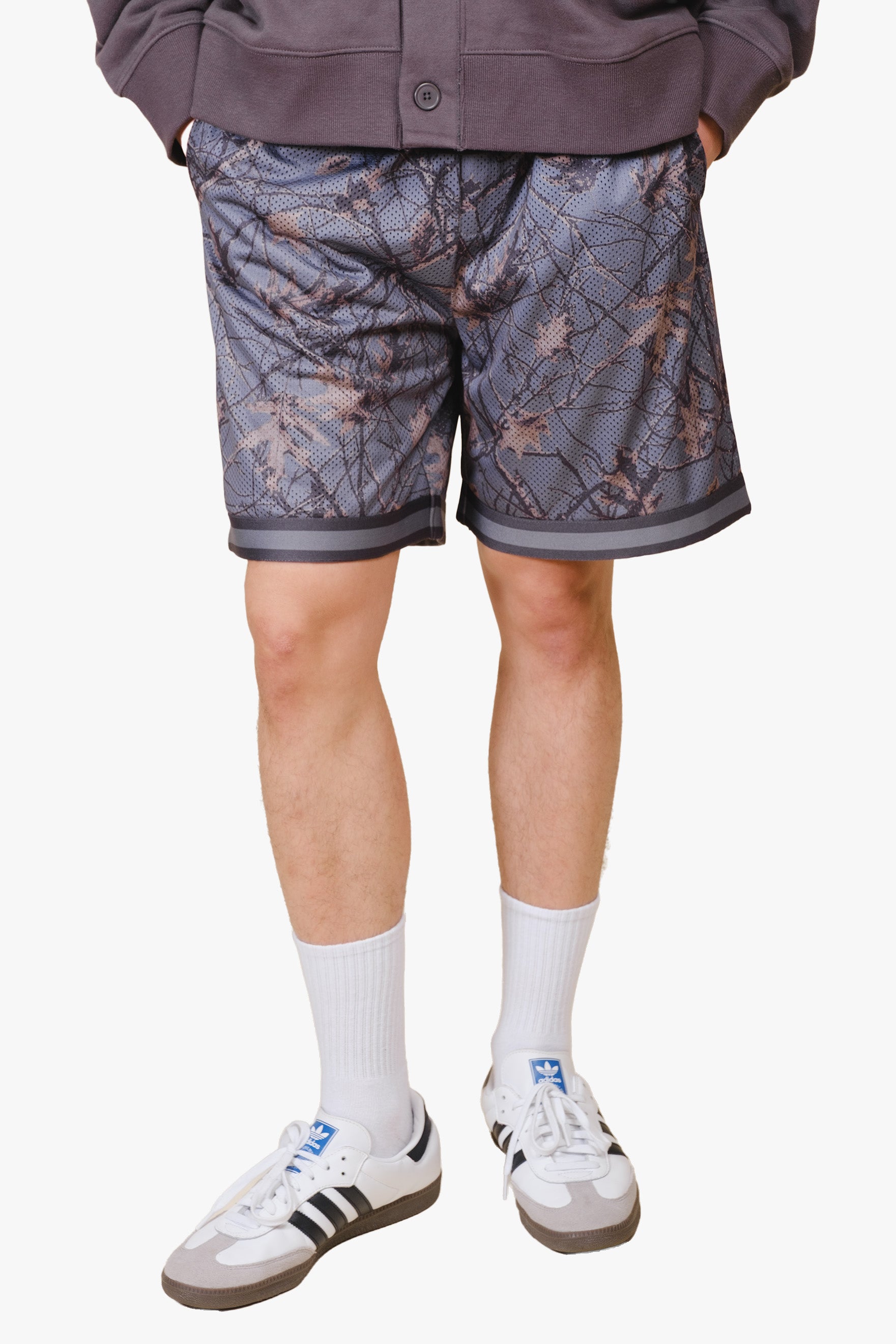 Rib mesh shorts in camo print #color_charcoal_grey