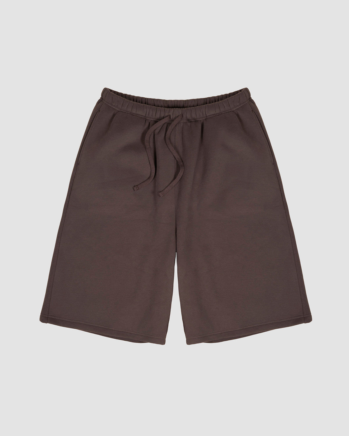 Oversized Sweatshort in Brown