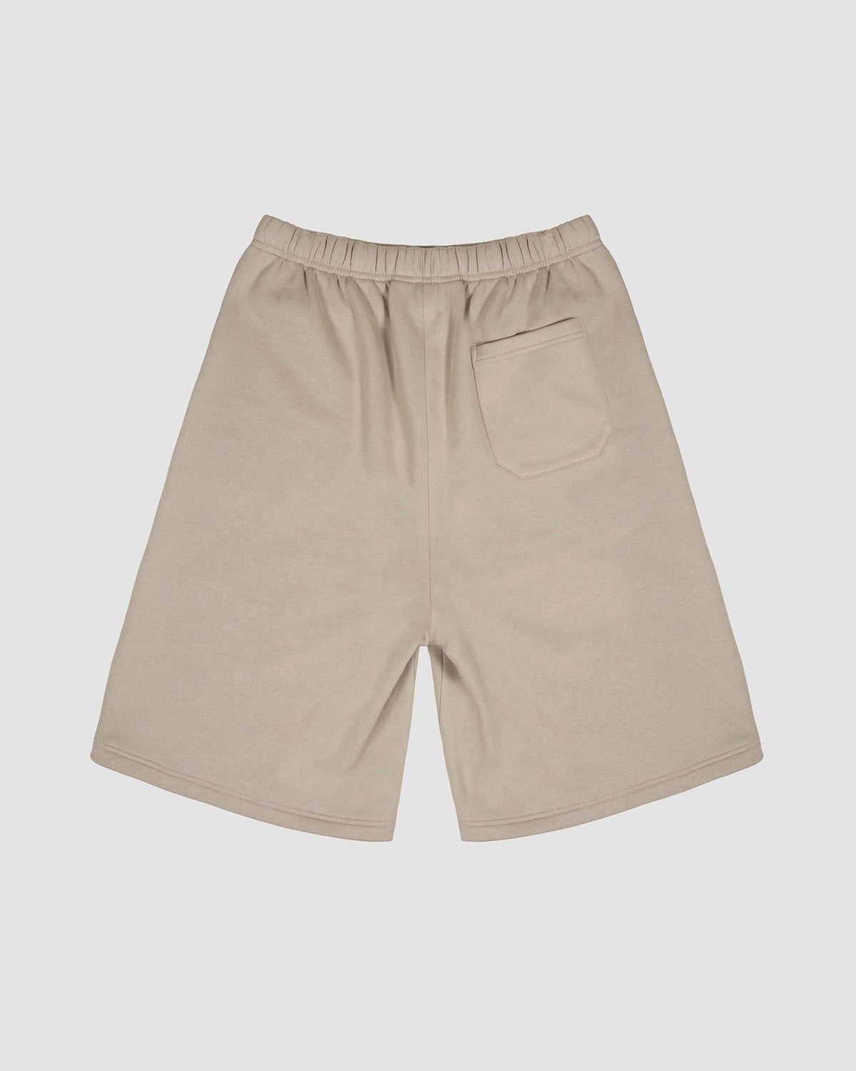 Oversized Sweatshort in Pumice stone