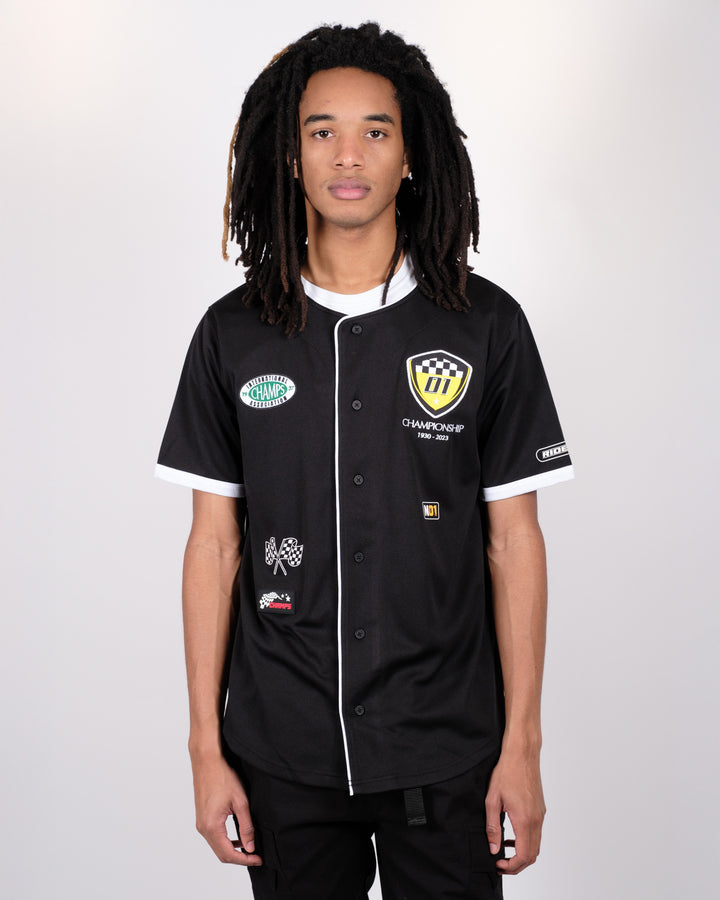 #color_black-and-white