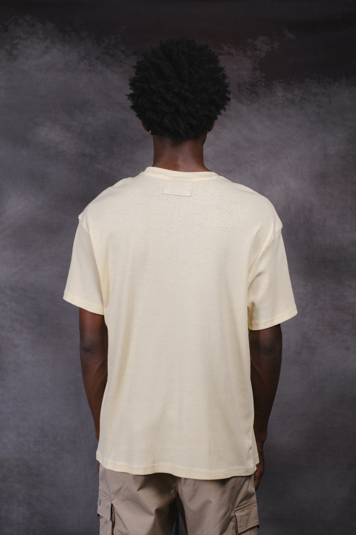 Classic fit Originals Ribbed Tee with ribbed texture
#color_biscuit