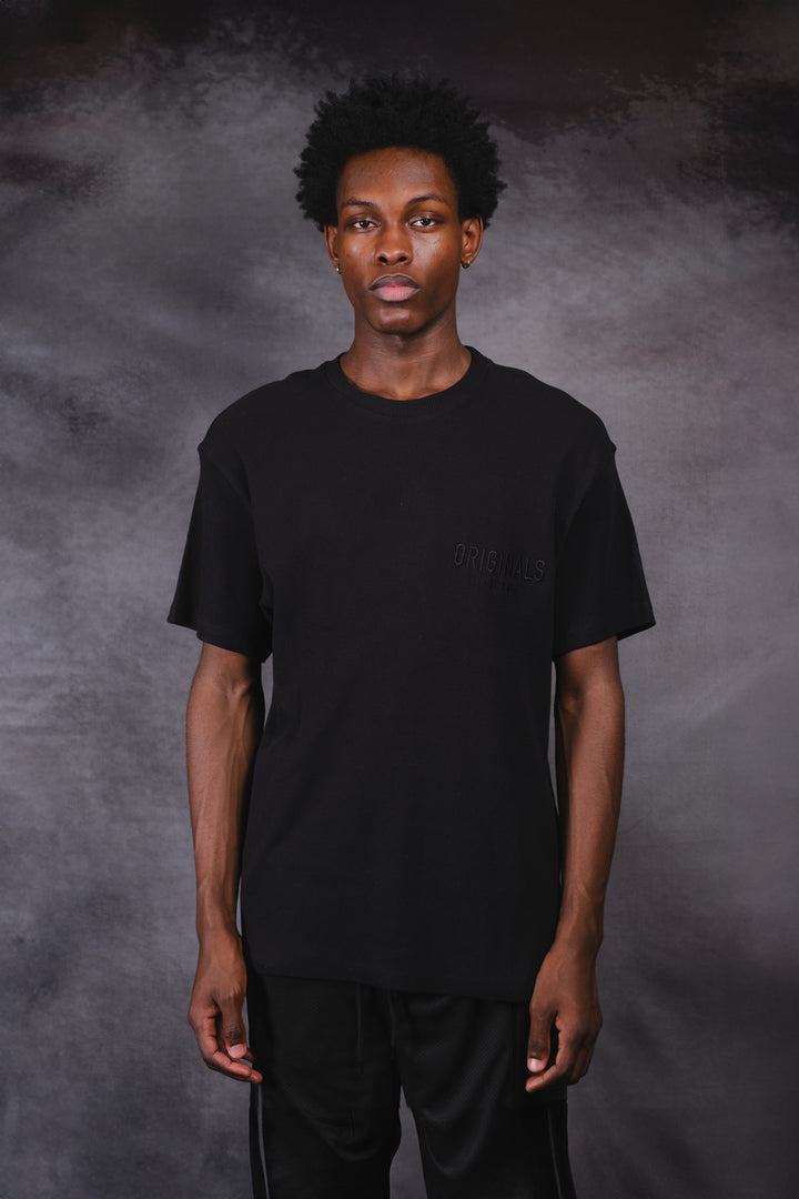 Men’s ribbed Originals Tee with subtle texture and crew neck
#color_black