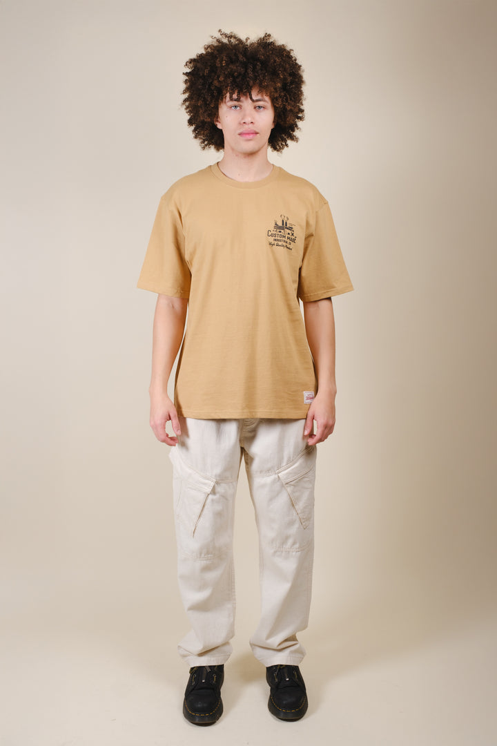 Men's boxy cut t-shirt in the color curry #color_curry