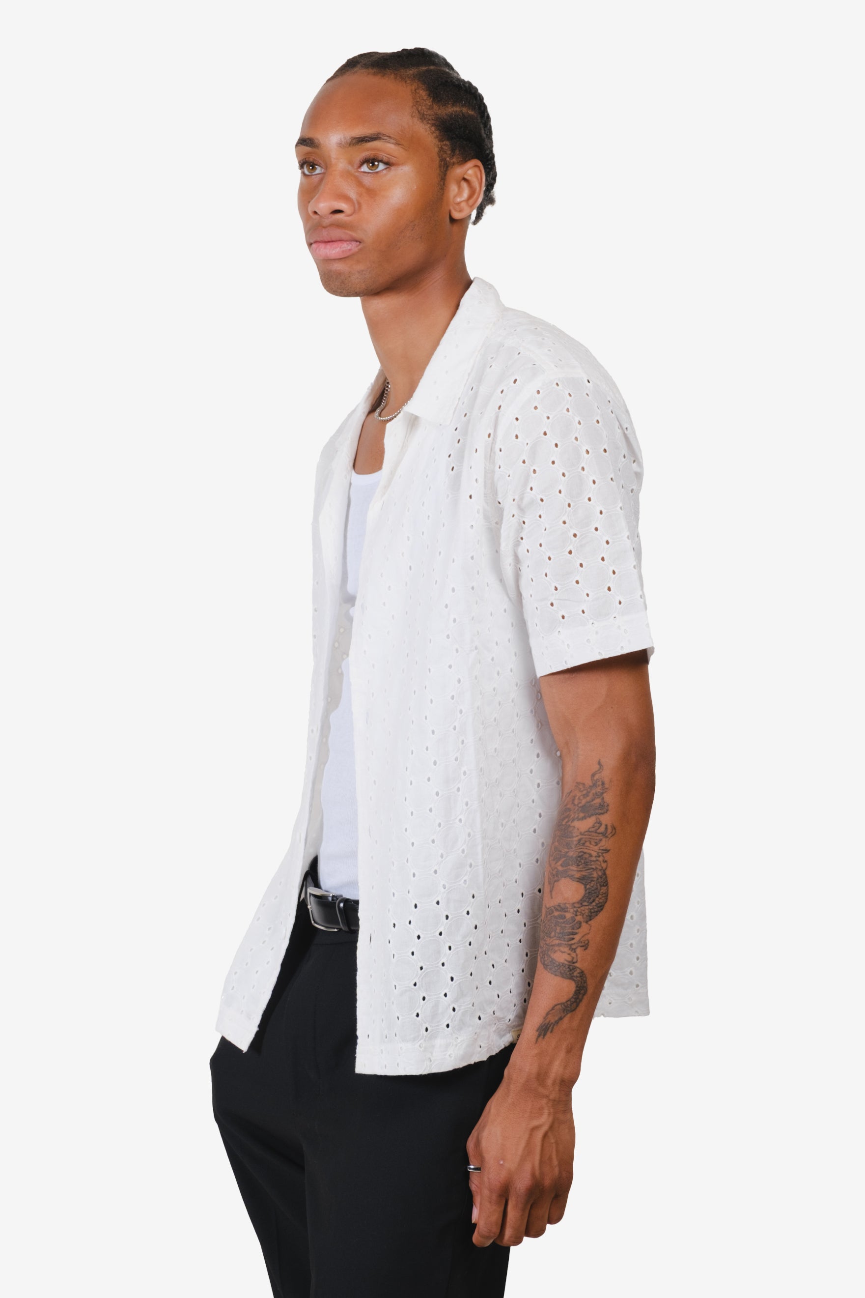 #color_off white