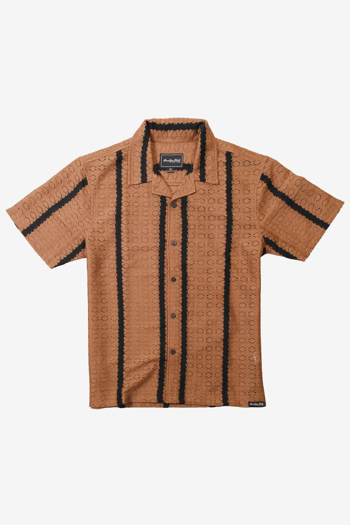Men's Camp collar shirt with vertical stripes
#color_toffee
