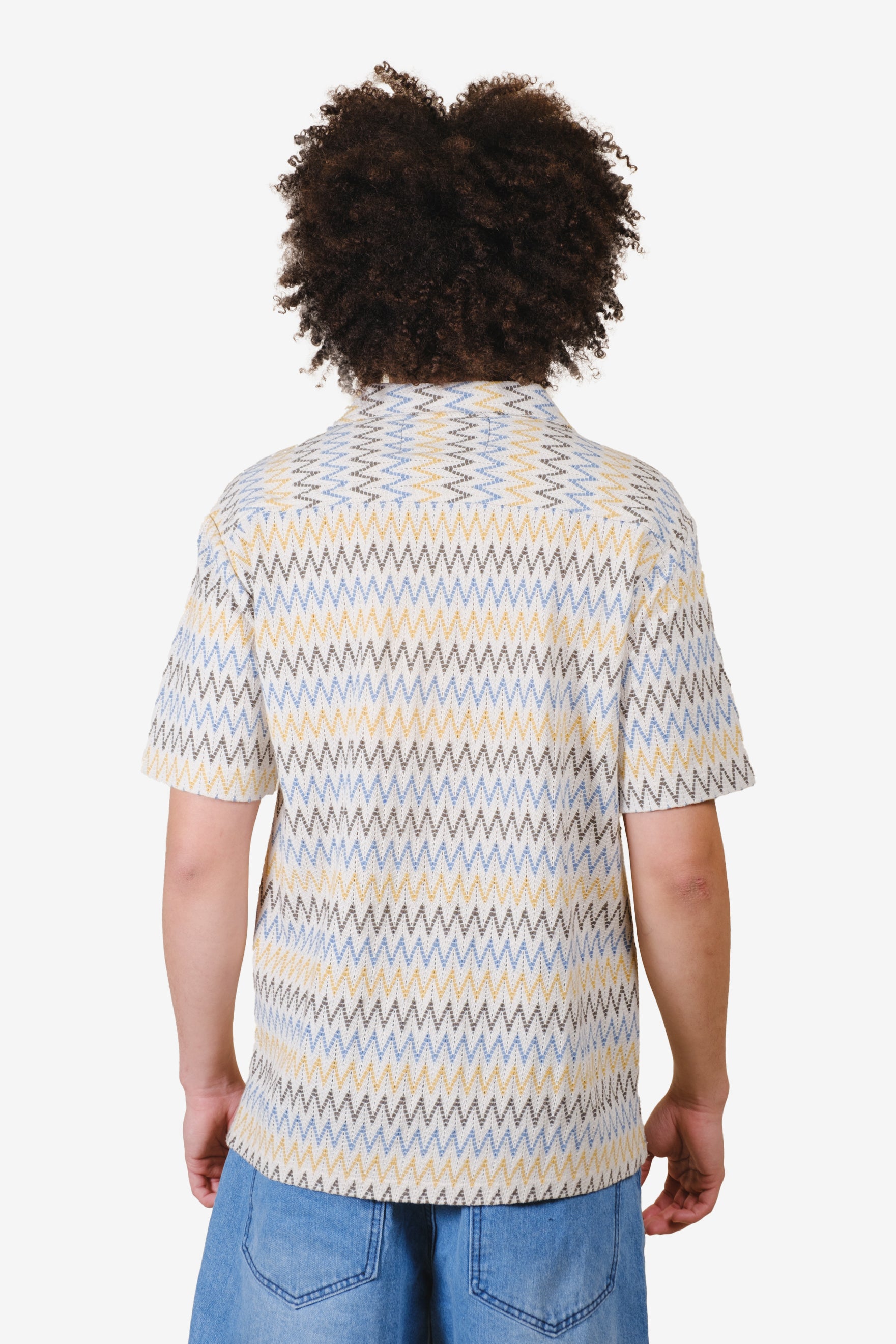 Men's sand knit button up camp collared shirt with a zig zag pattern.#color_sand