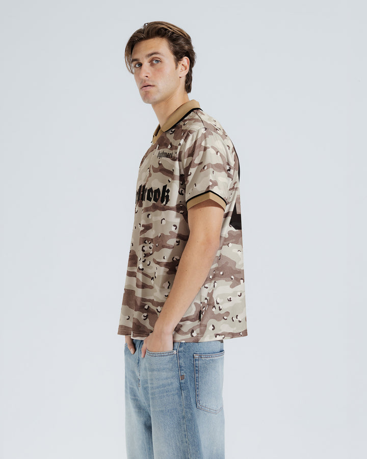 #color_desert-camo