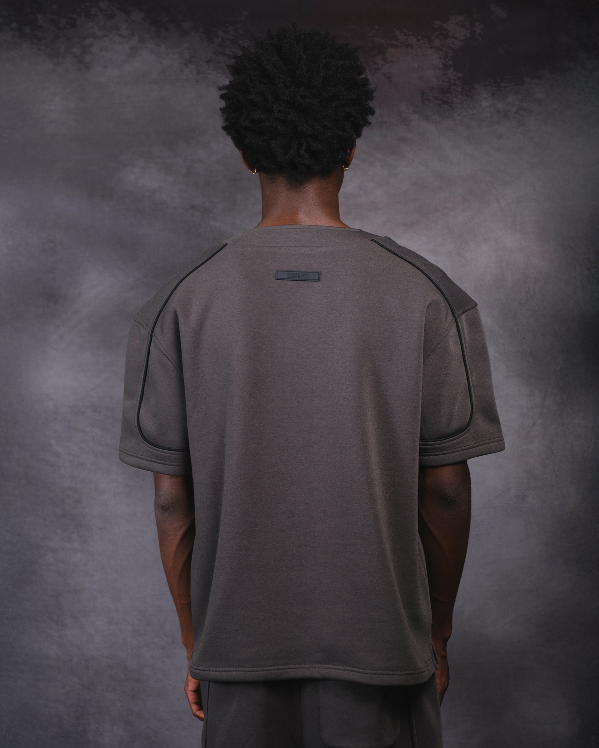 Originals oversized baseball shirt for men
#color_dusty-black