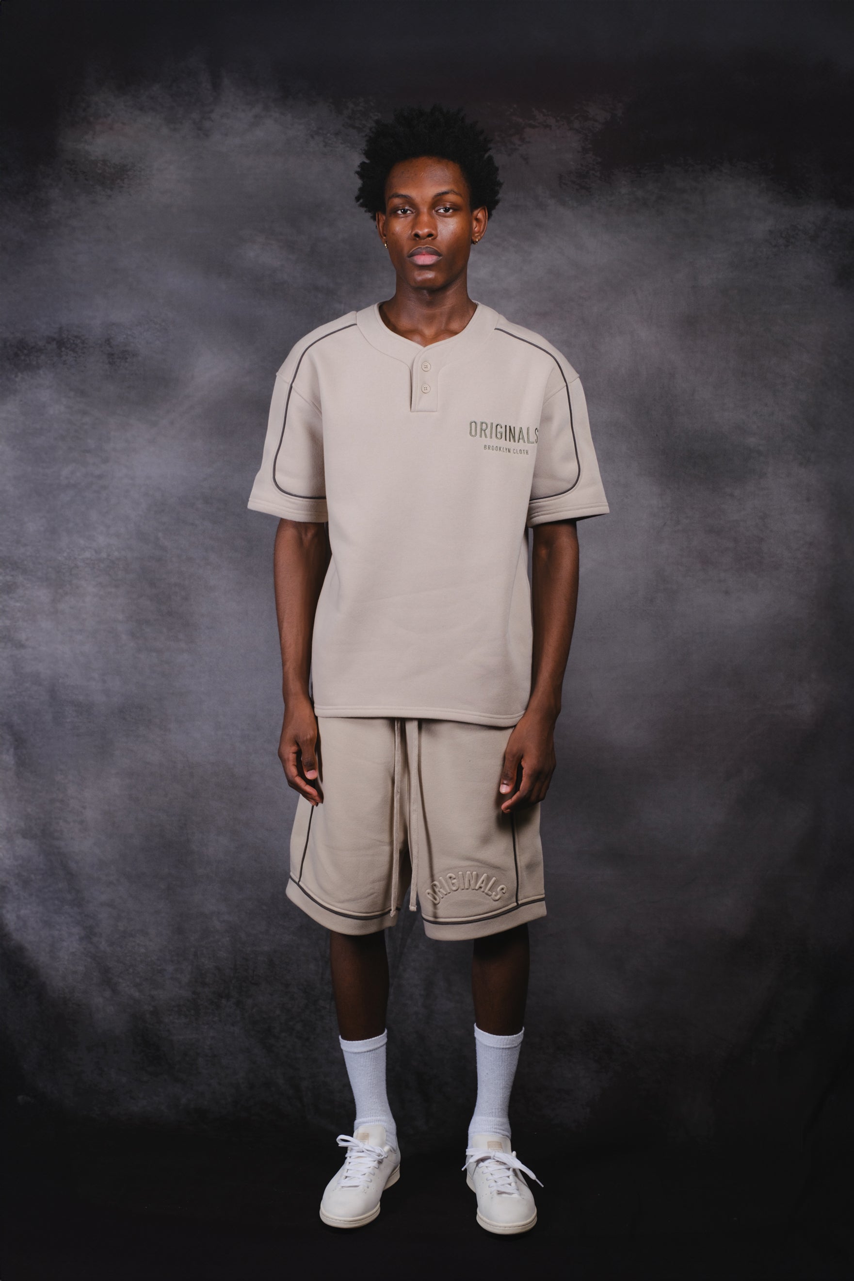 Loose fit Originals baseball shirt for men
#color_pumice stone