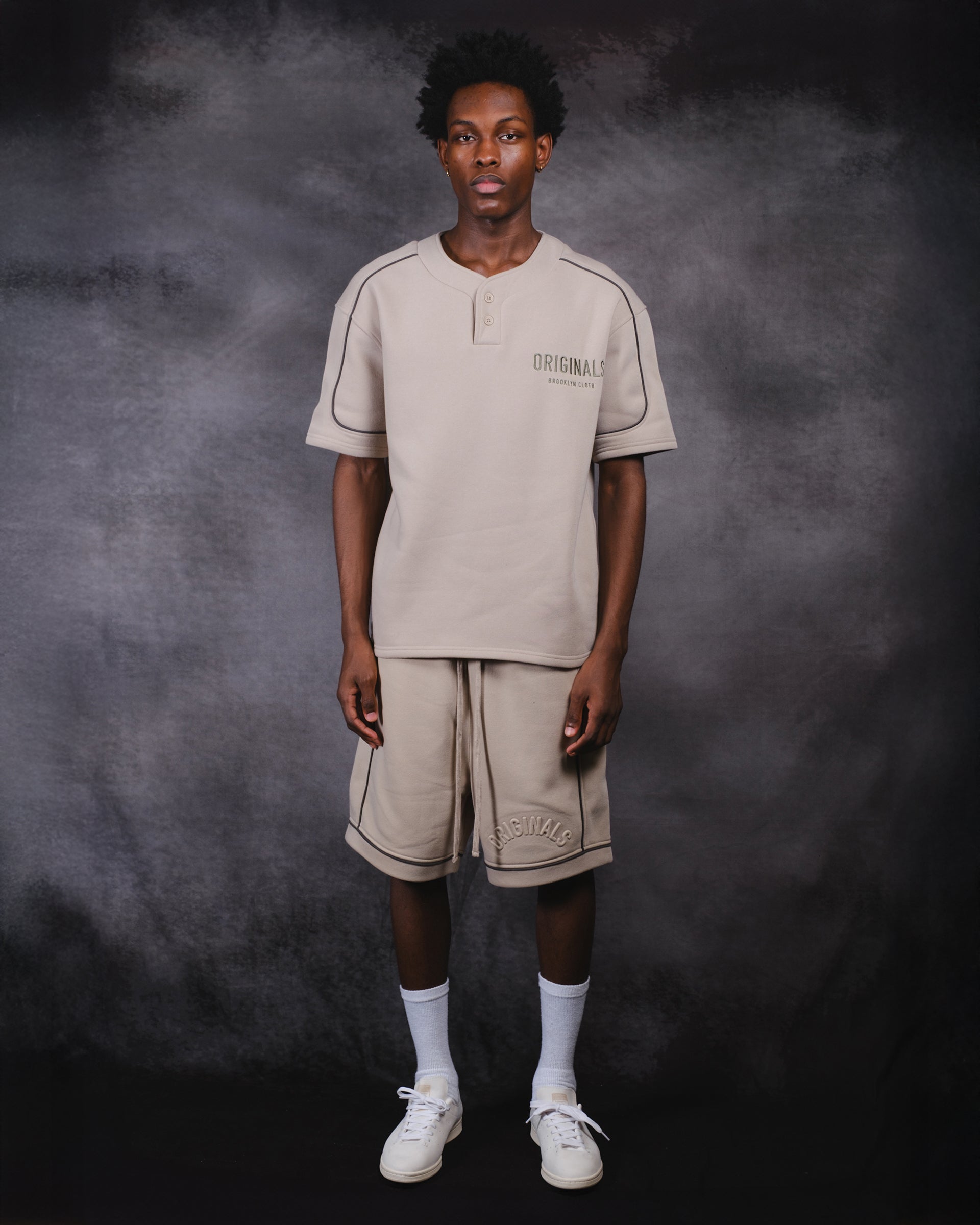 Loose-fit Originals baseball shirt for men
#color_pumice-stone